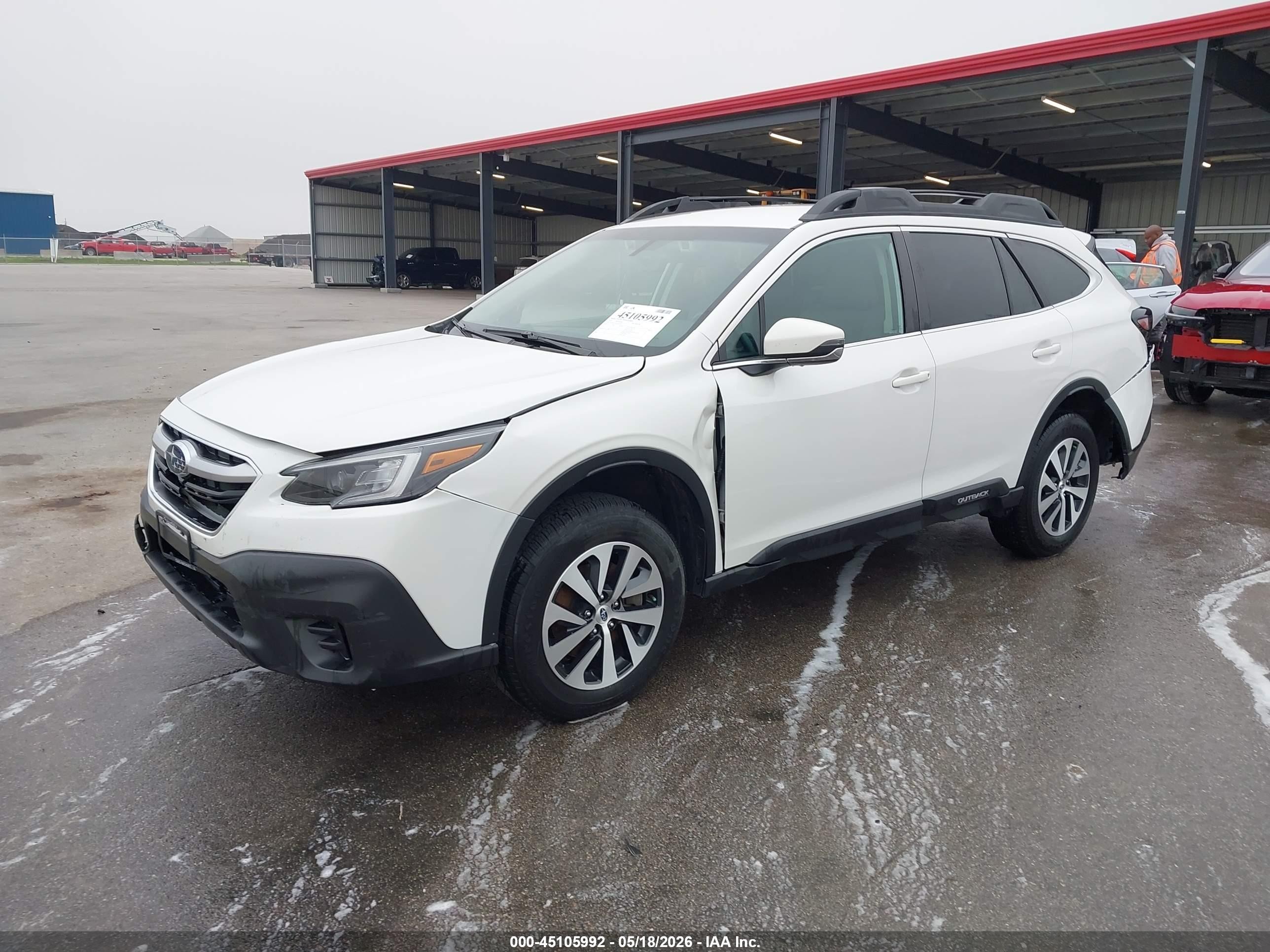 2020 Subaru Outback Premium White vin: 4S4BTACC4L3215276