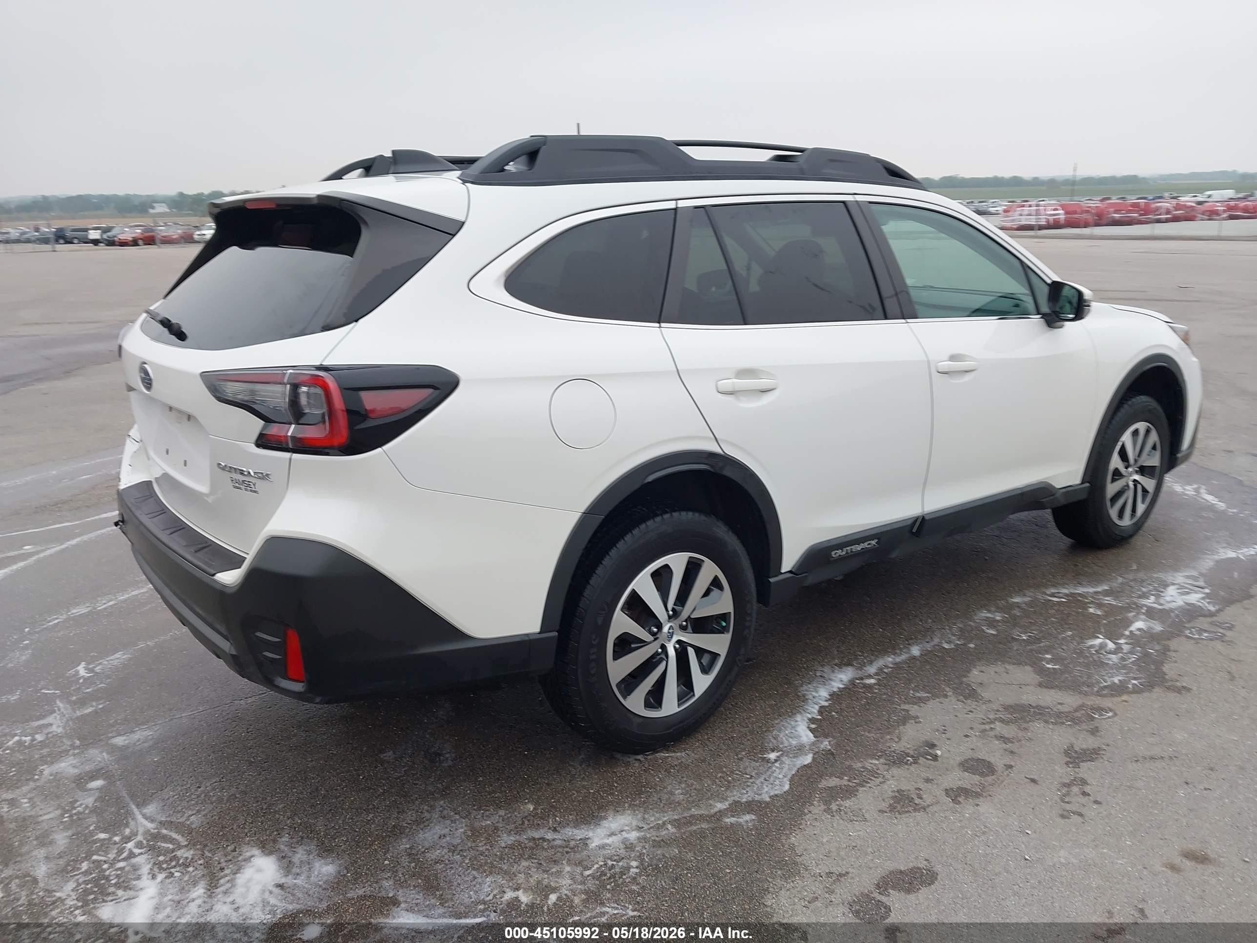 2020 Subaru Outback Premium White vin: 4S4BTACC4L3215276