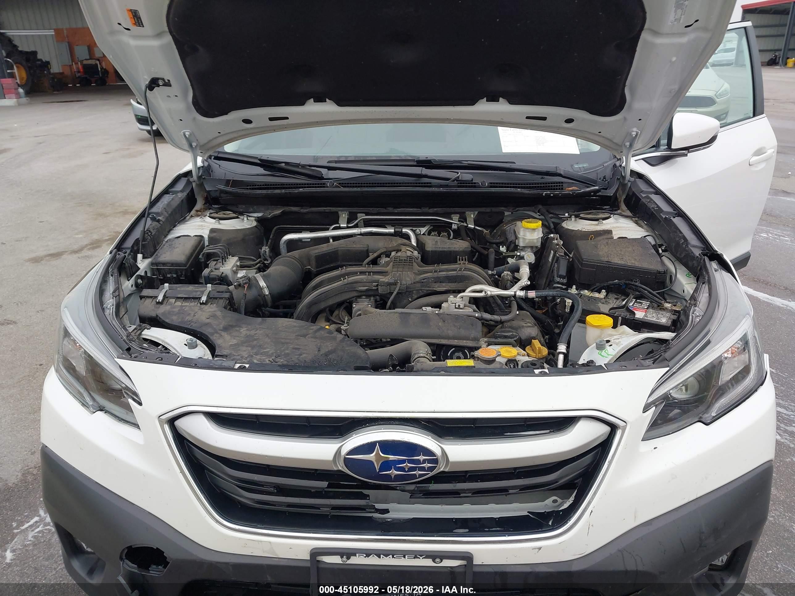 2020 Subaru Outback Premium White vin: 4S4BTACC4L3215276