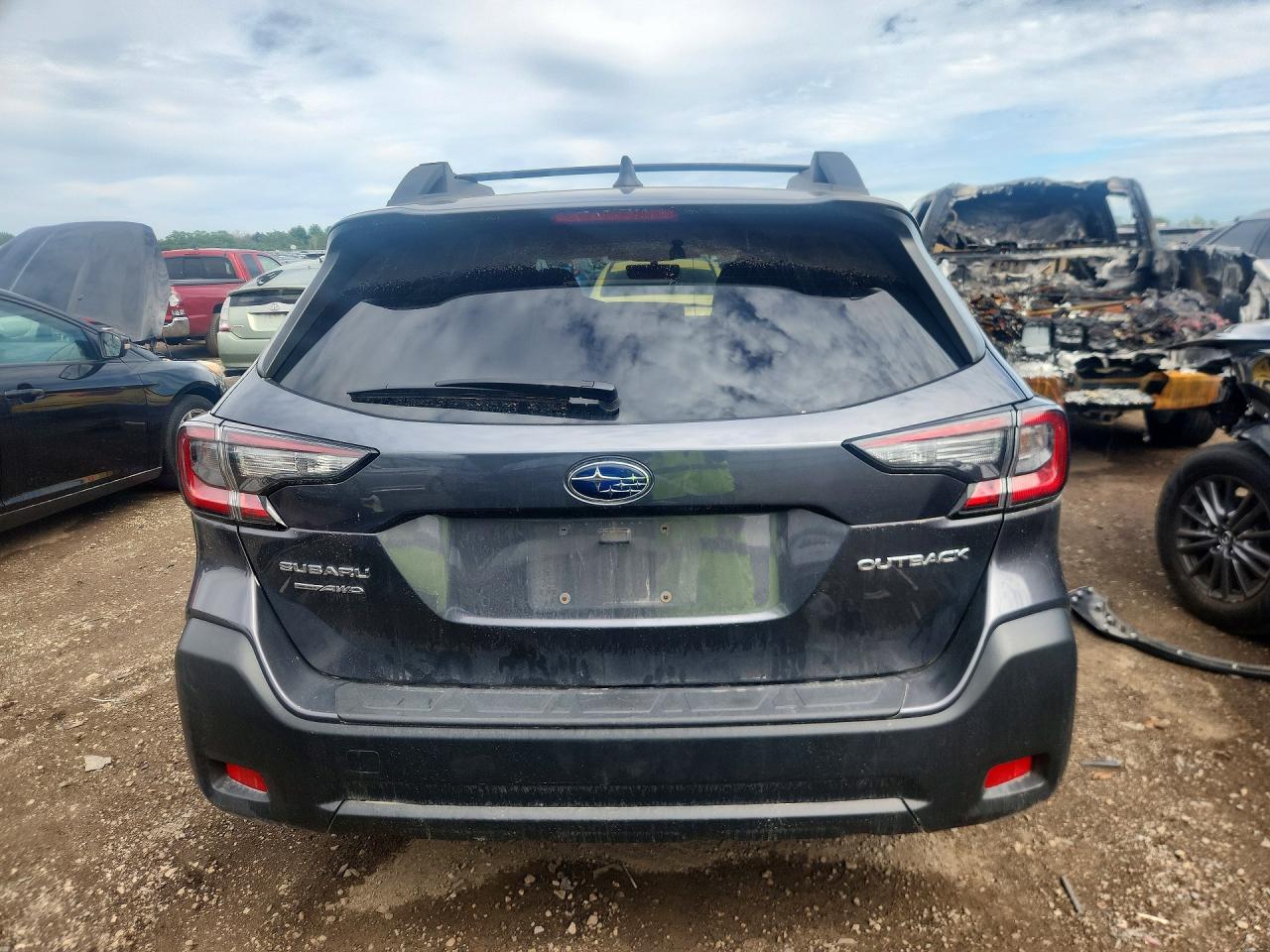 2025 Subaru Outback Premium Gray vin: 4S4BTACC4S3155465