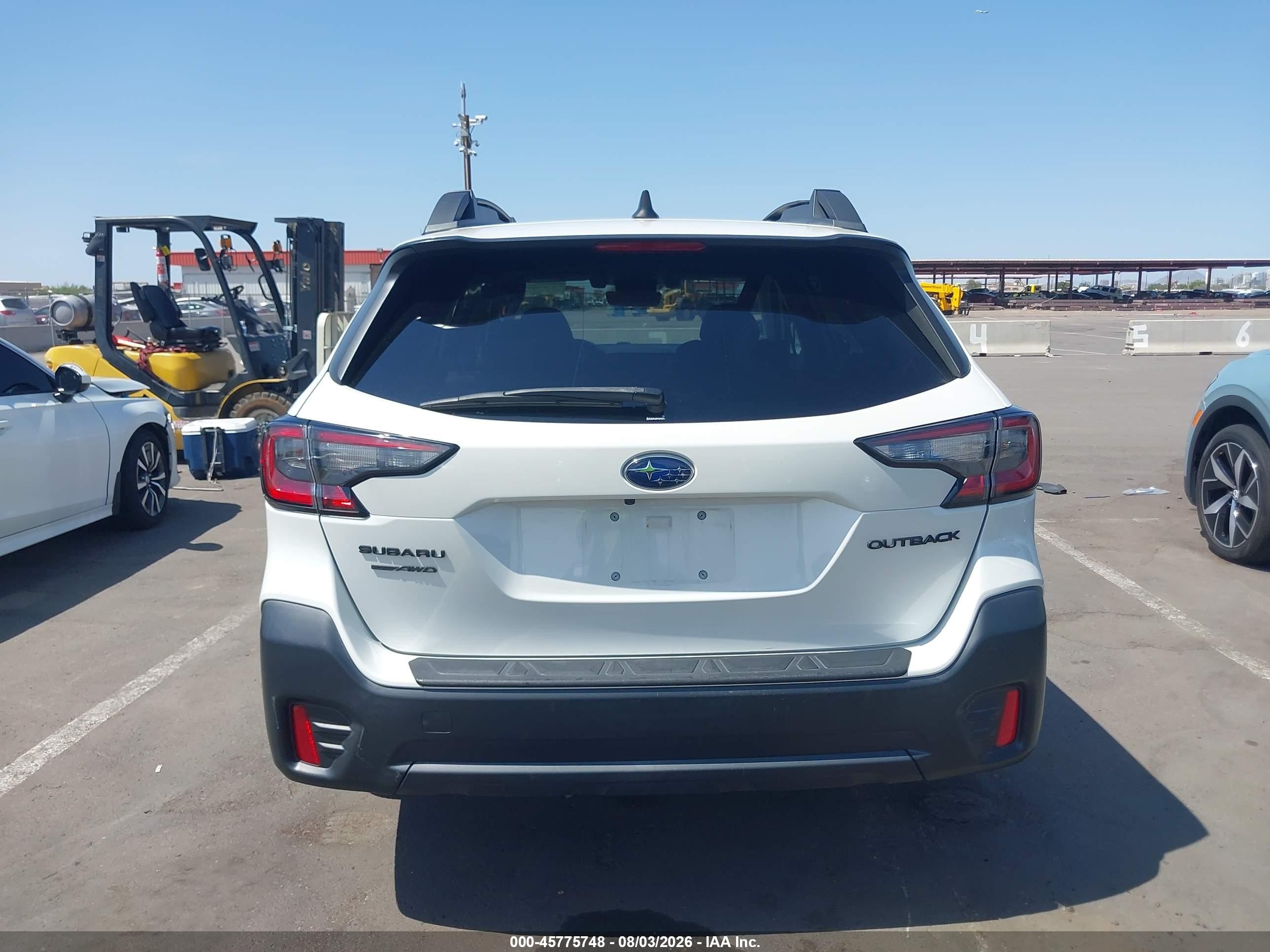 2022 Subaru Outback Premium White vin: 4S4BTACC6N3104067