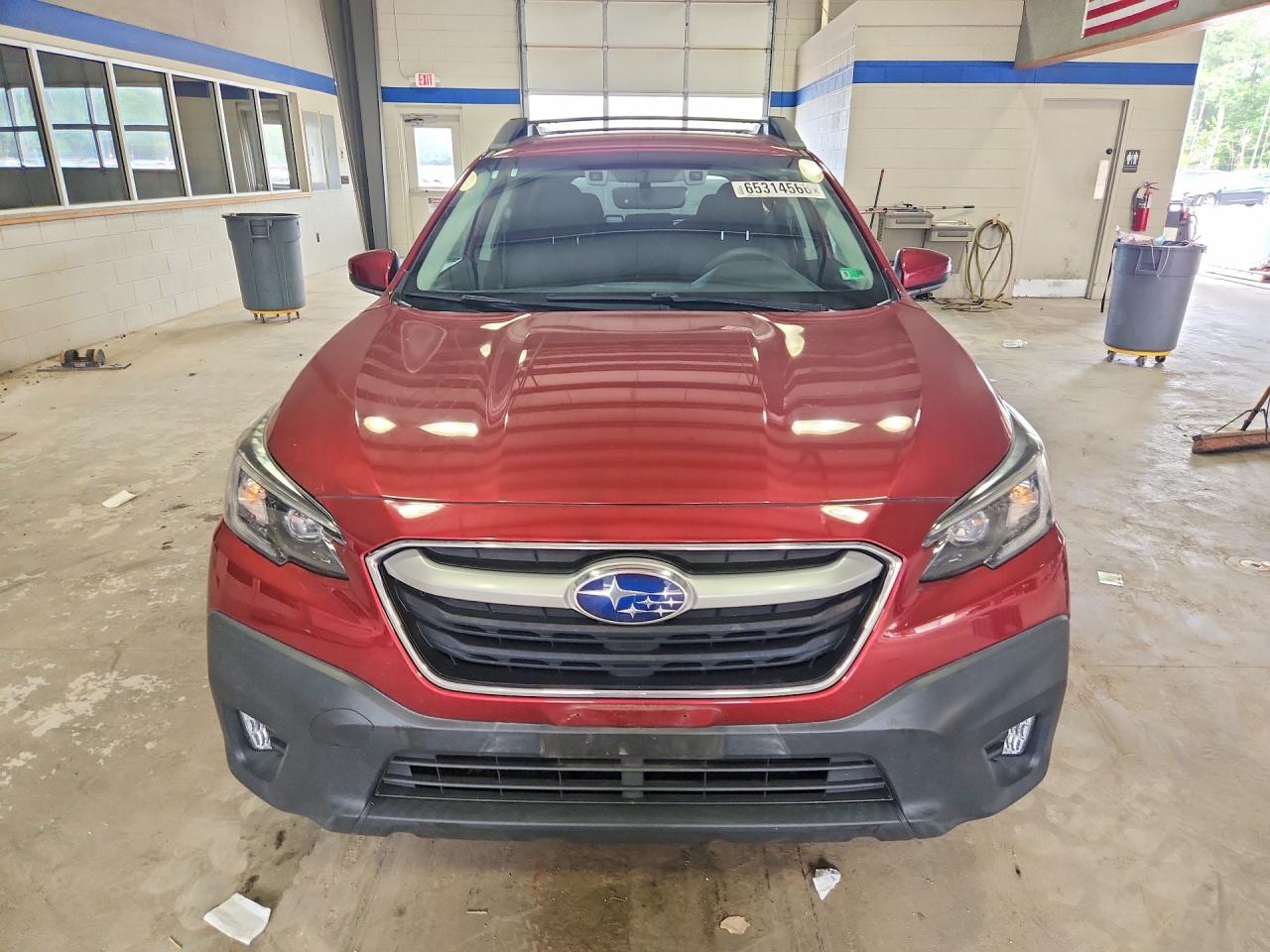 2022 Subaru Outback Premium Burgundy vin: 4S4BTACC7N3197889
