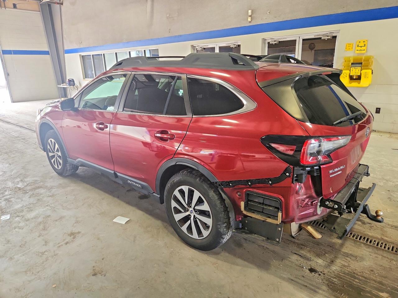 2022 Subaru Outback Premium Burgundy vin: 4S4BTACC7N3197889