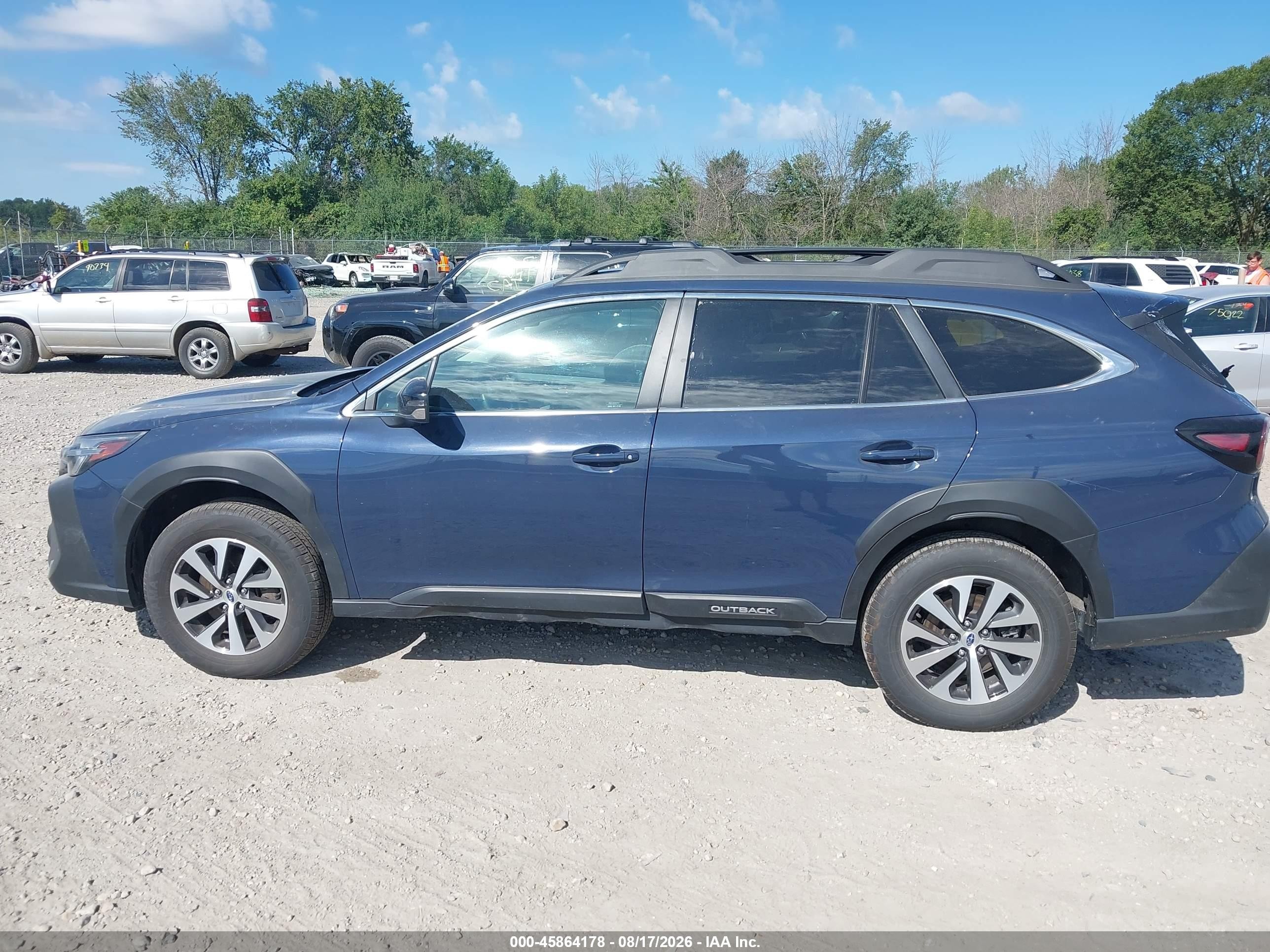2025 Subaru Outback Premium Blue vin: 4S4BTACC8S3211567