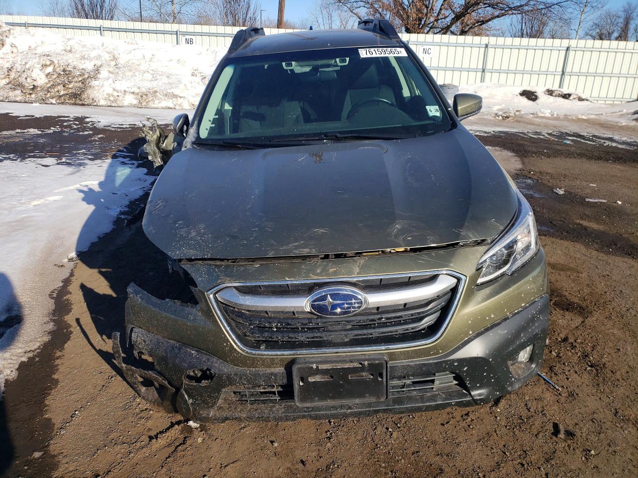 2021 Subaru Outback Premium Green vin: 4S4BTADC0M3179120