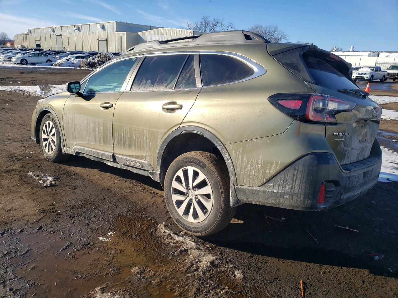 2021 Subaru Outback Premium Green vin: 4S4BTADC0M3179120