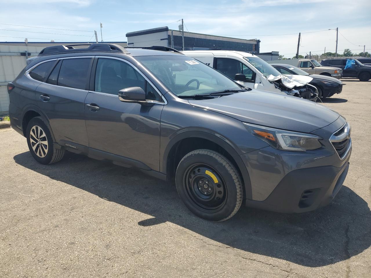 2022 Subaru Outback Premium Gray vin: 4S4BTADC1N3253727 Damage: Right Front Wheel, Mismatched, Replacement Required