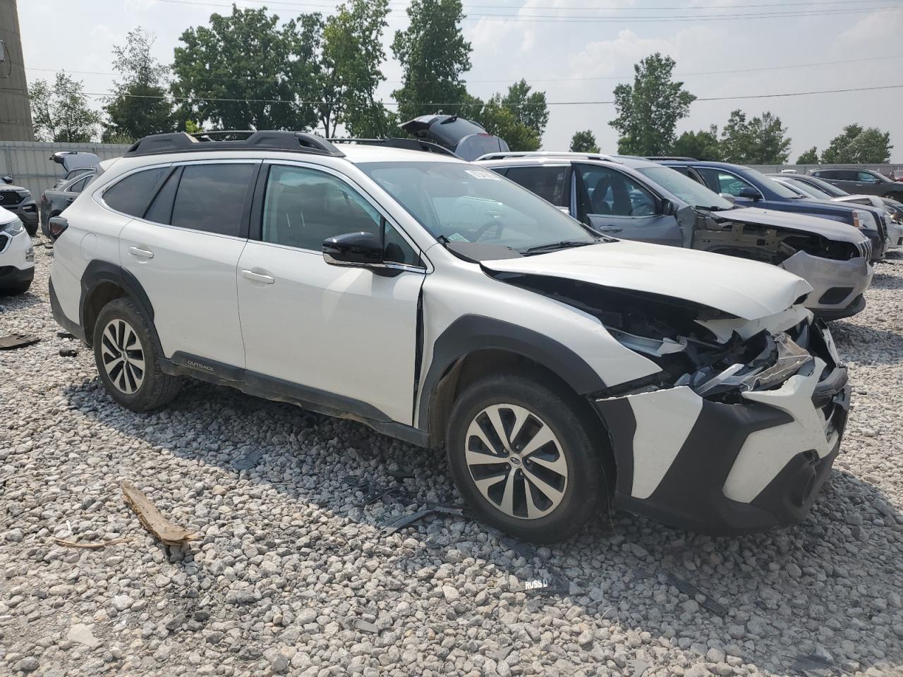 2023 Subaru Outback Premium Белый vin: 4S4BTADC3P3224975
