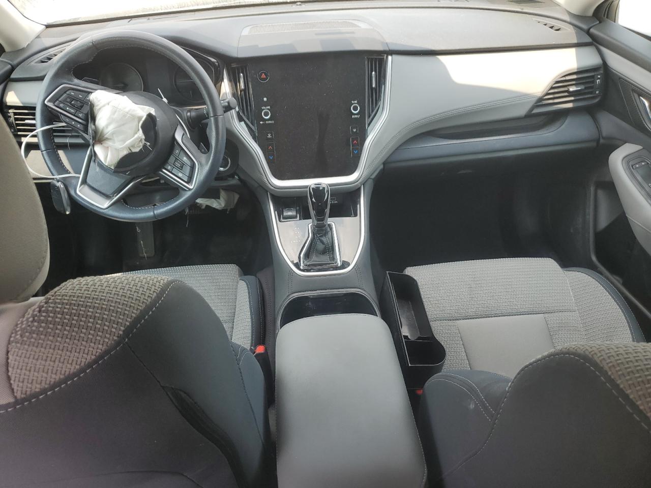 2023 Subaru Outback Premium Белый vin: 4S4BTADC3P3224975