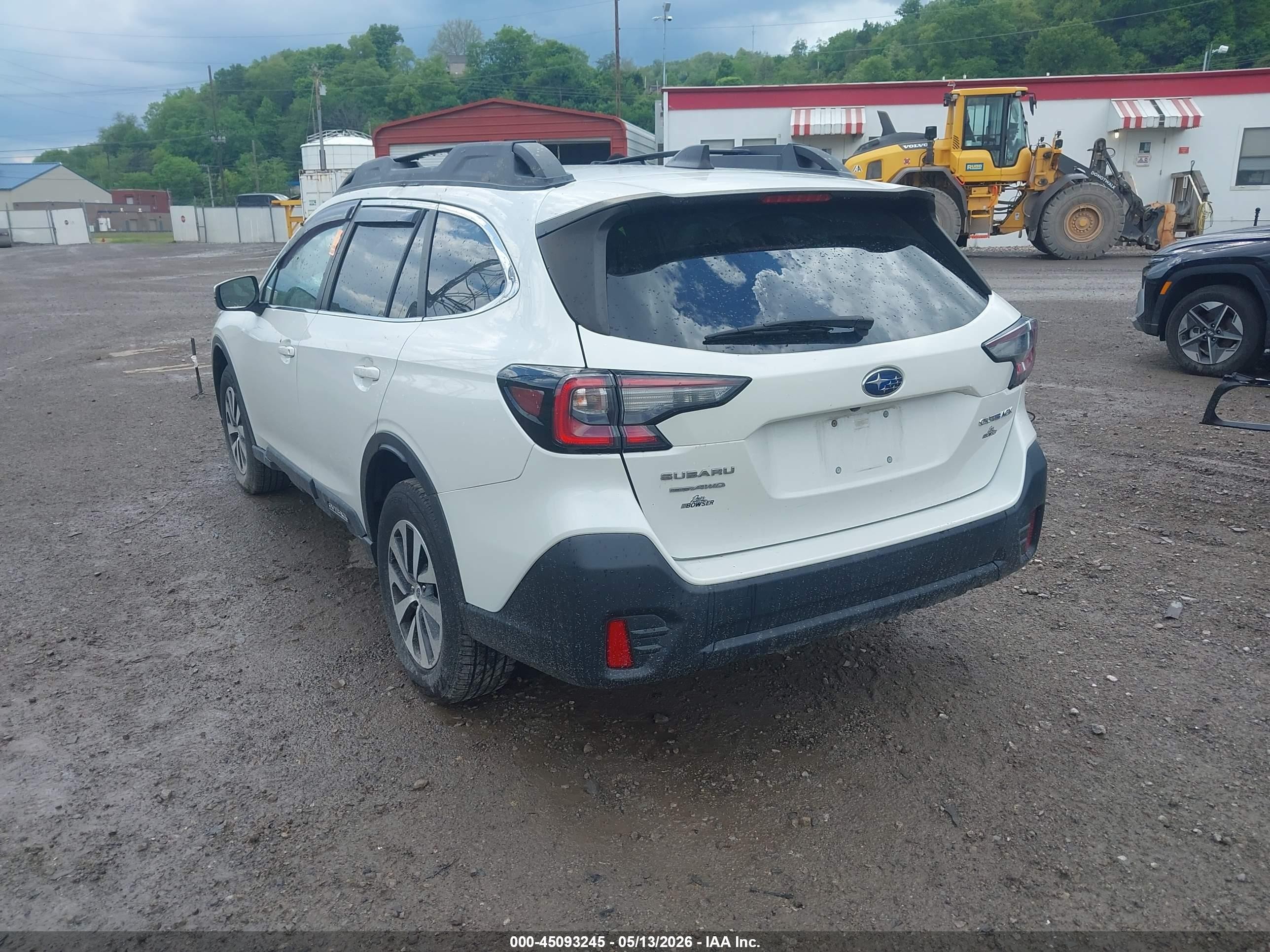 2021 Subaru Outback Premium White vin: 4S4BTADC4M3171540