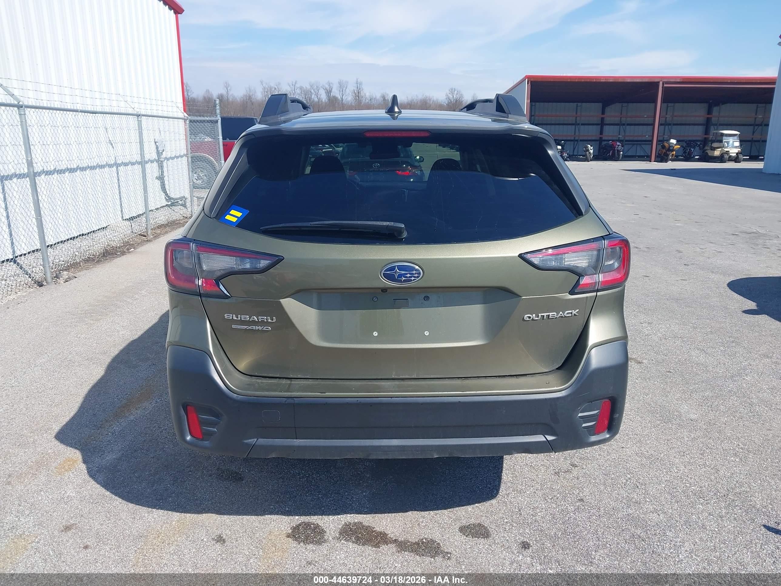 2021 Subaru Outback Premium Green vin: 4S4BTADC7M3181365