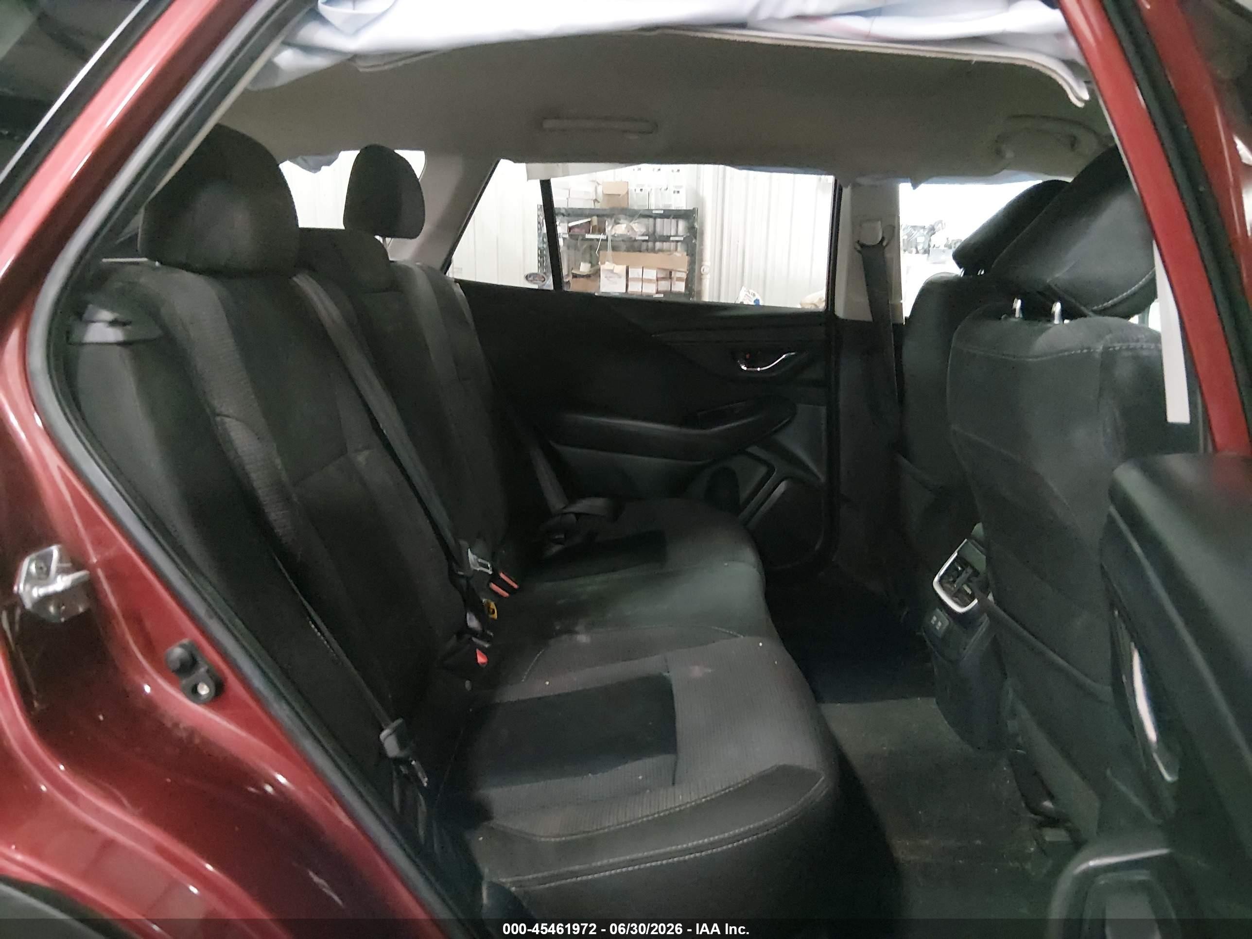 2022 Subaru Outback Premium Red vin: 4S4BTADCXN3139743