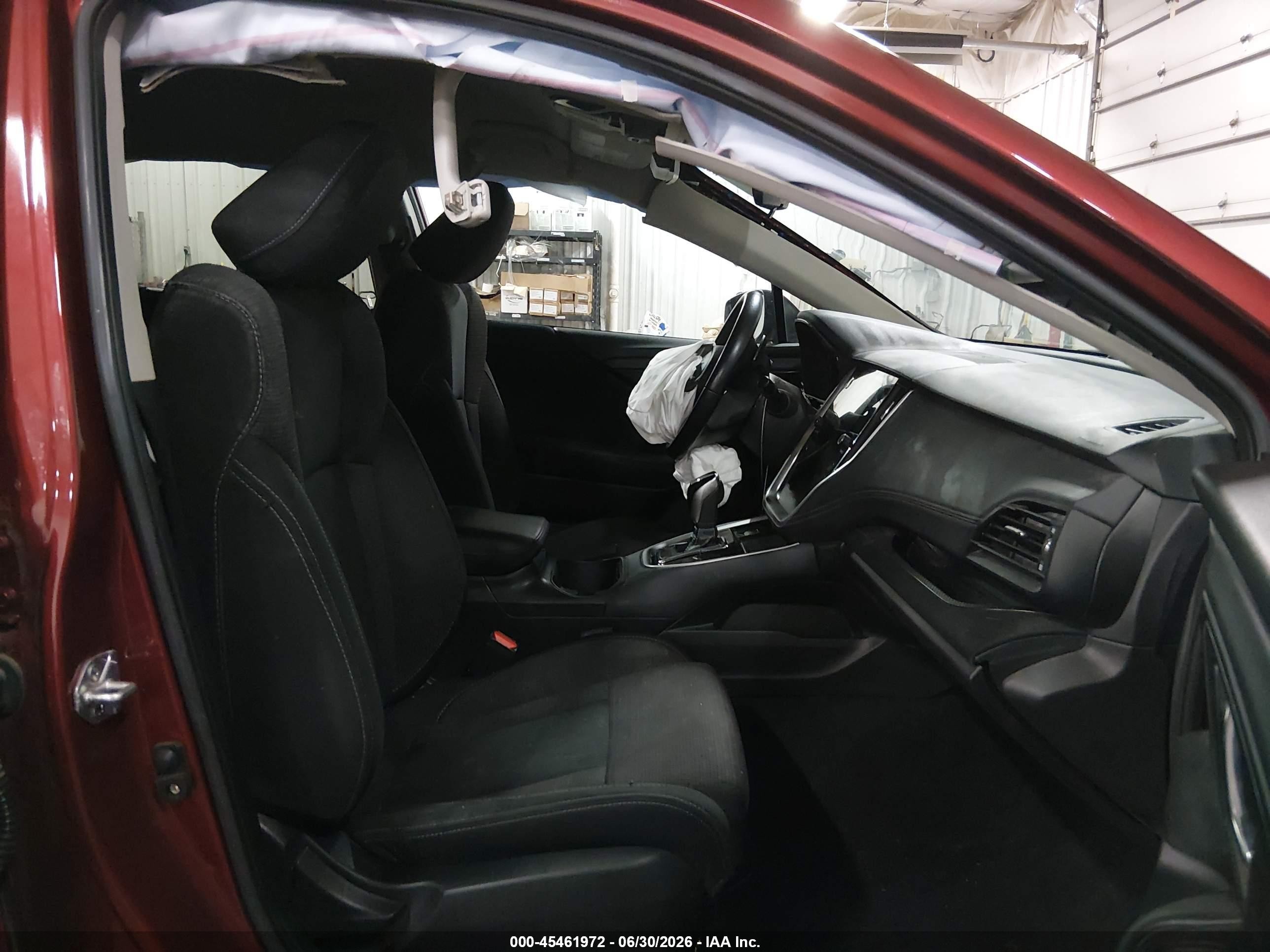 2022 Subaru Outback Premium Red vin: 4S4BTADCXN3139743