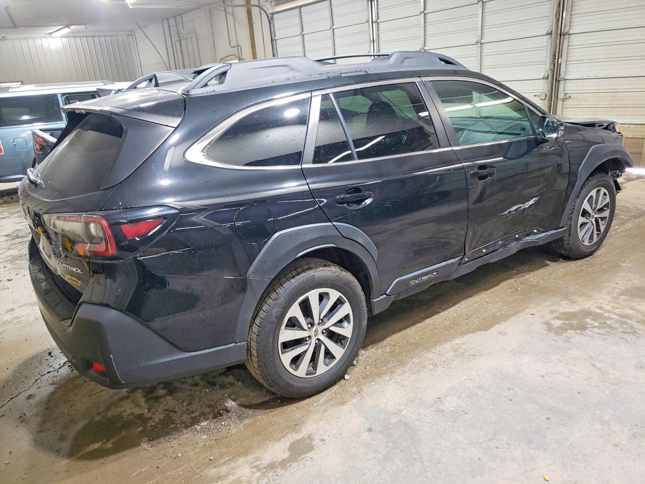 2023 Subaru Outback Premium Black vin: 4S4BTAFC6P3123667