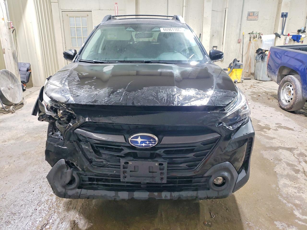 2023 Subaru Outback Premium Black vin: 4S4BTAFC6P3123667