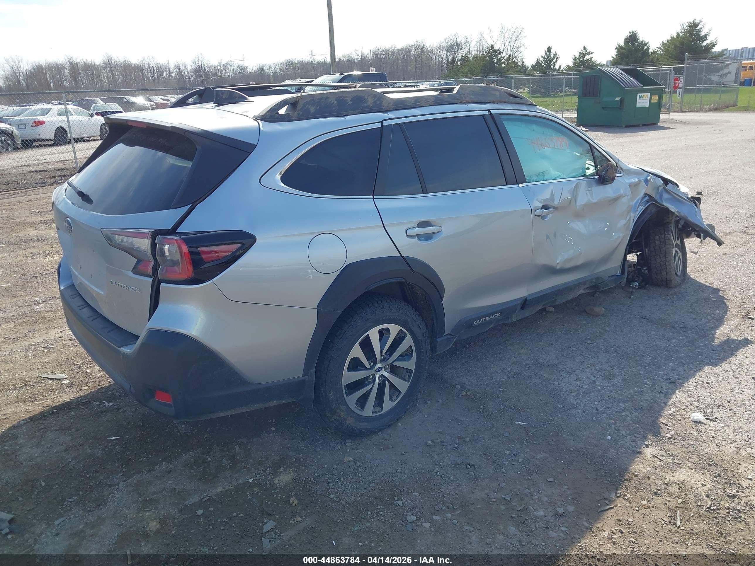 2025 Subaru Outback Premium Silver vin: 4S4BTAFC8S3130693