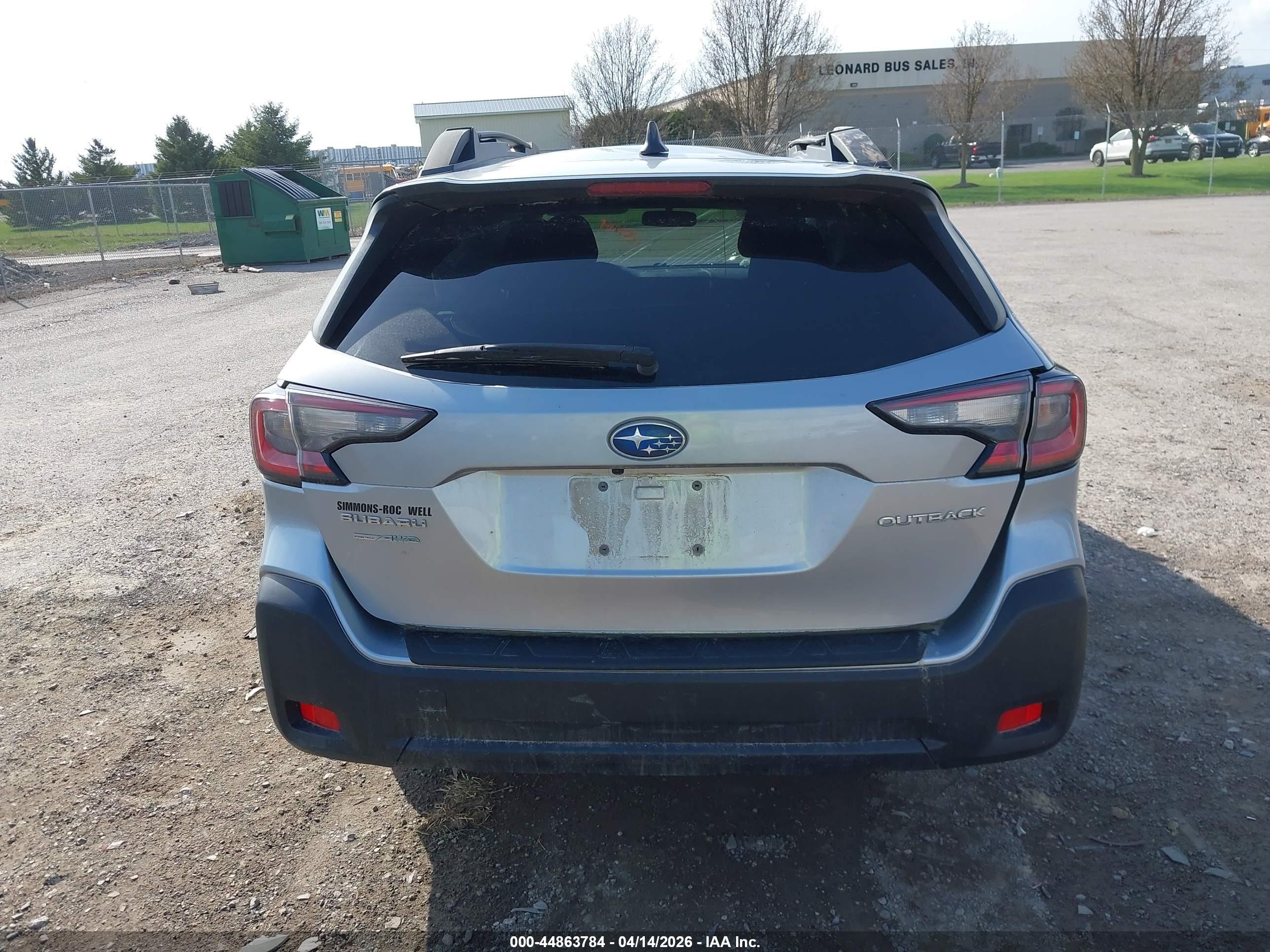 2025 Subaru Outback Premium Silver vin: 4S4BTAFC8S3130693