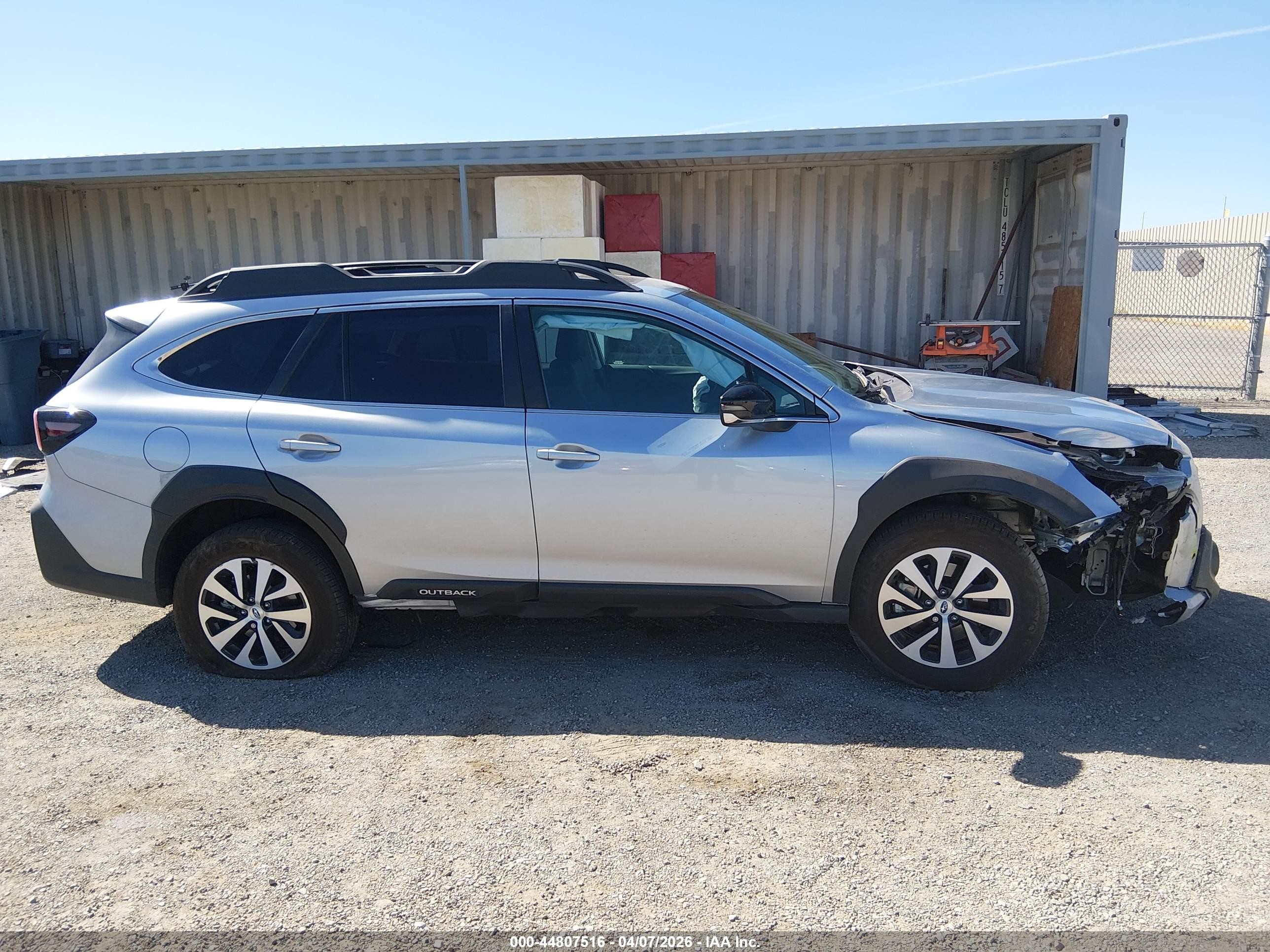 2025 Subaru Outback Premium Gray vin: 4S4BTAFC8S3146473