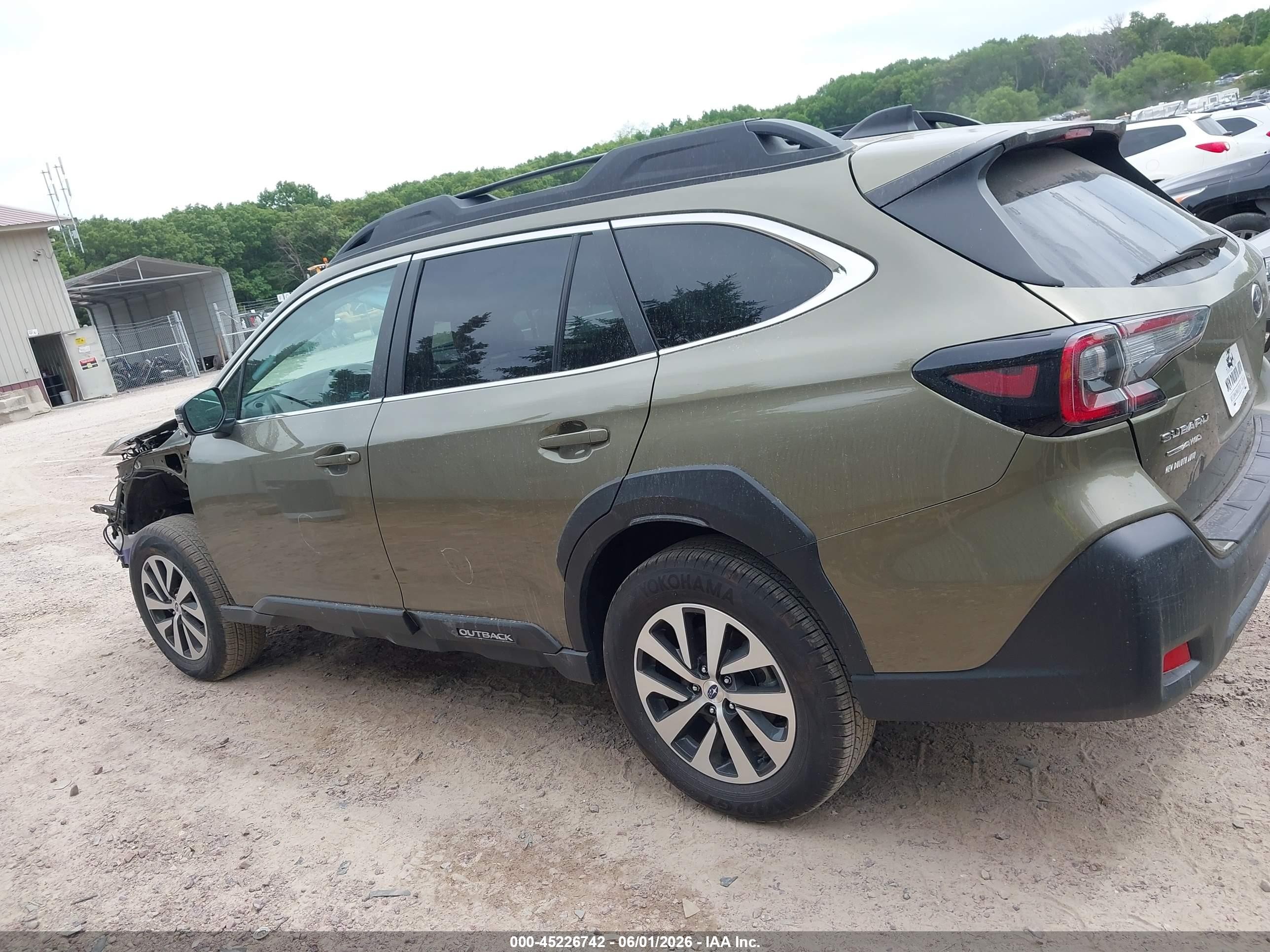 2025 Subaru Outback Premium Green vin: 4S4BTAFC8S3224461