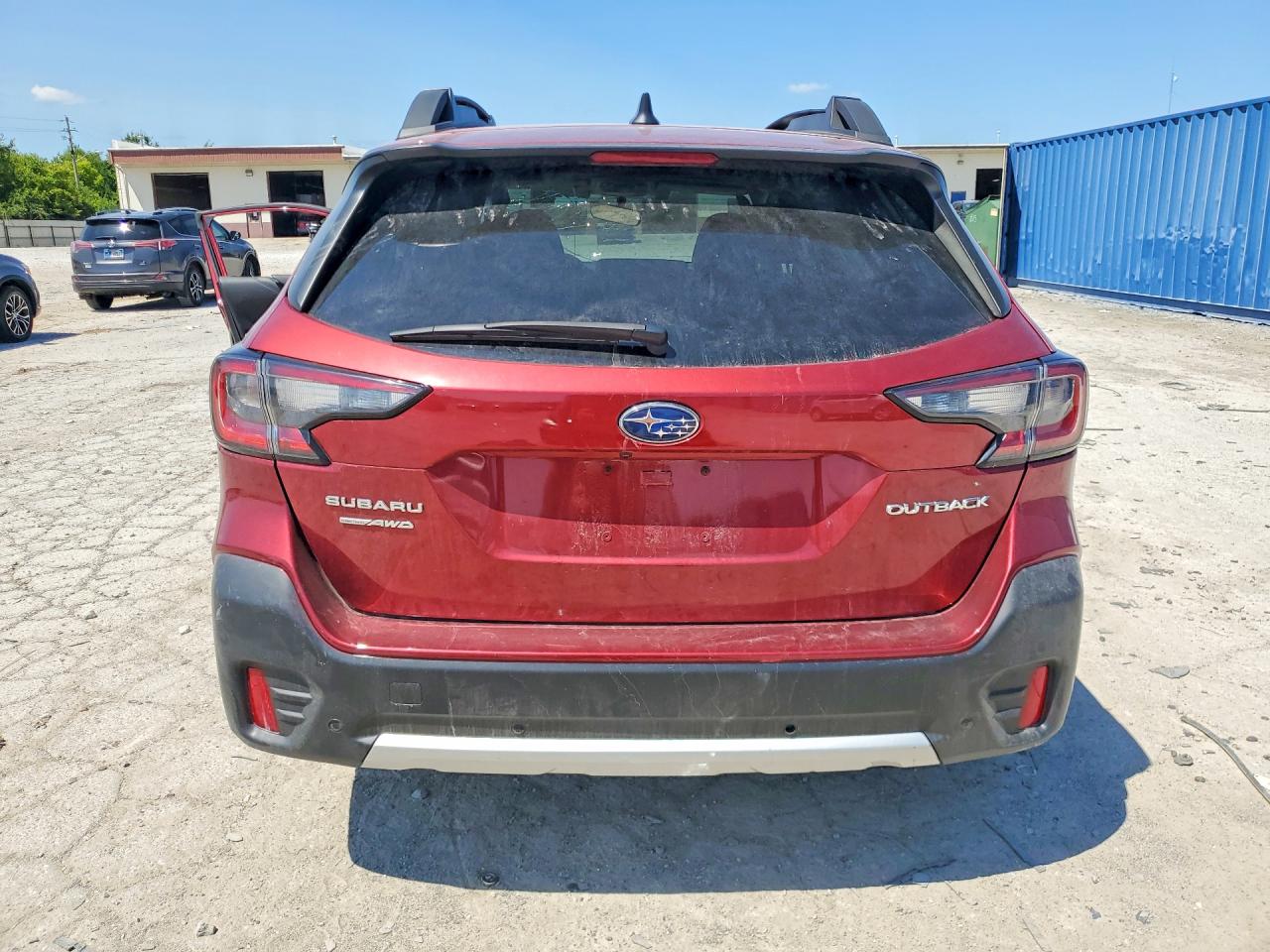 2020 Subaru Outback Limited Red vin: 4S4BTALC3L3224065