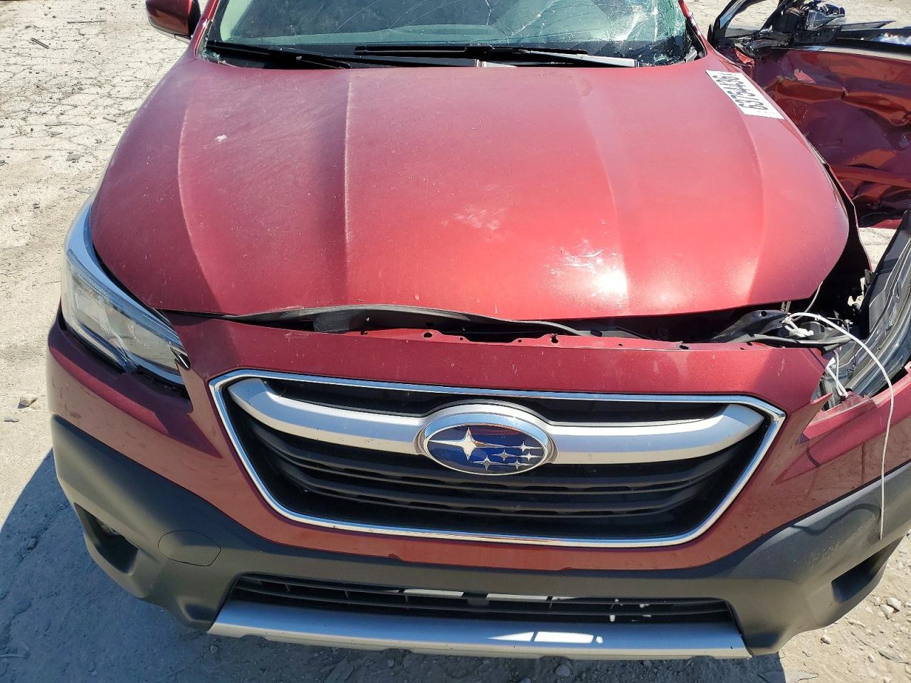 2020 Subaru Outback Limited Red vin: 4S4BTALC3L3224065