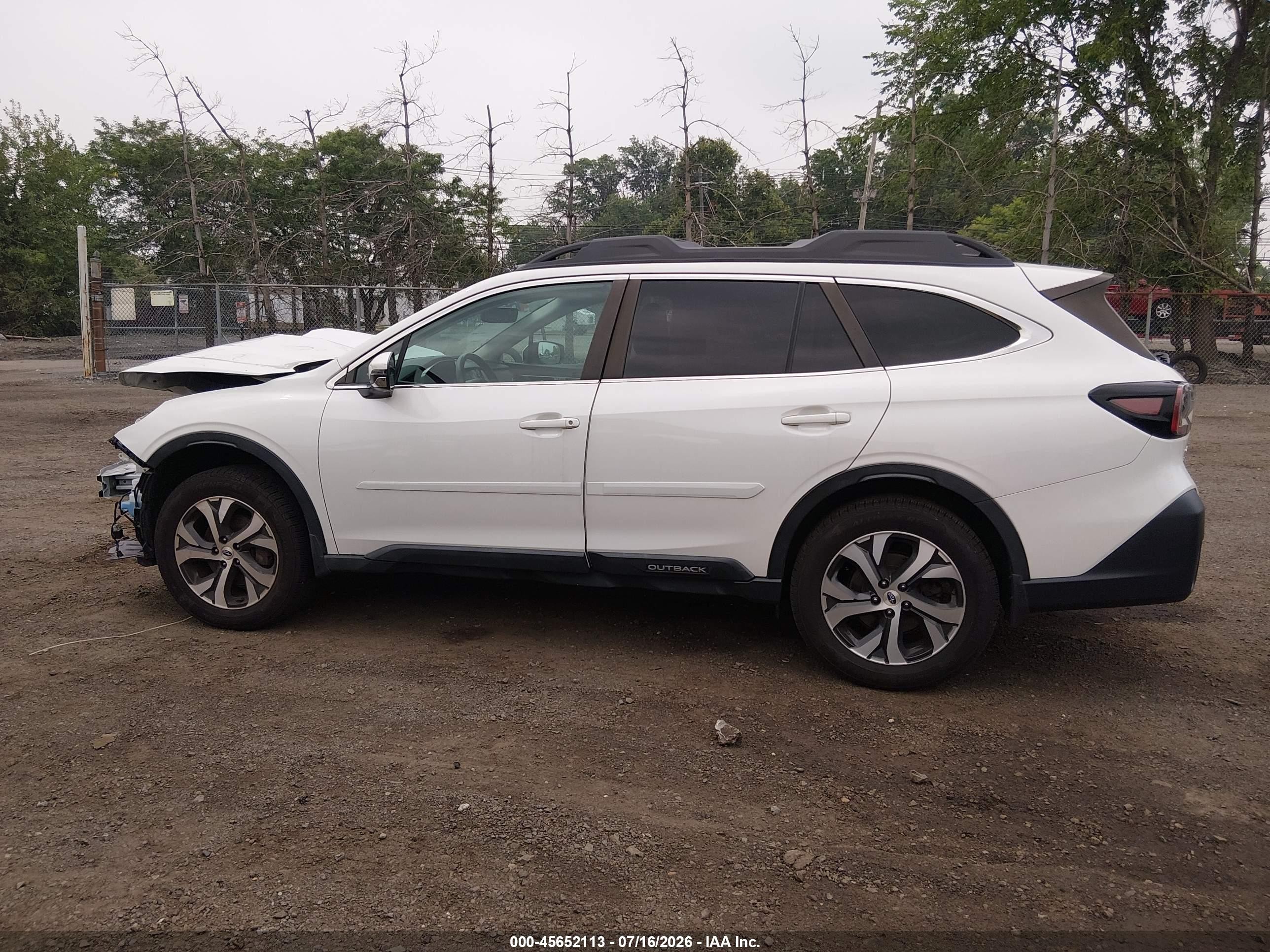 2021 Subaru Outback Limited Белый vin: 4S4BTAMC7M3216759