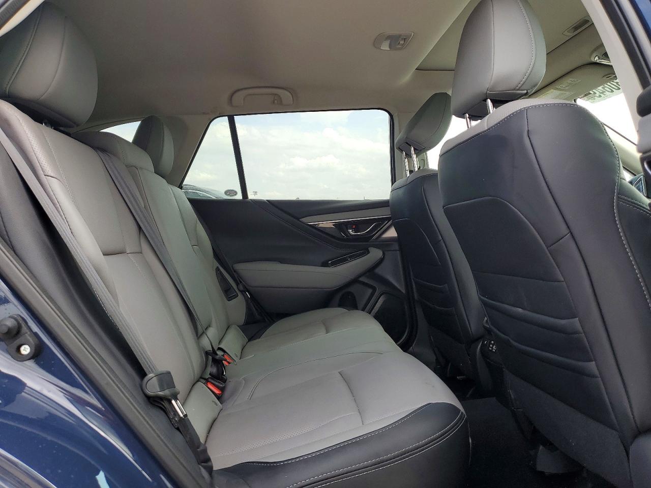 2025 Subaru Outback Limited Blue vin: 4S4BTANC1S3287113