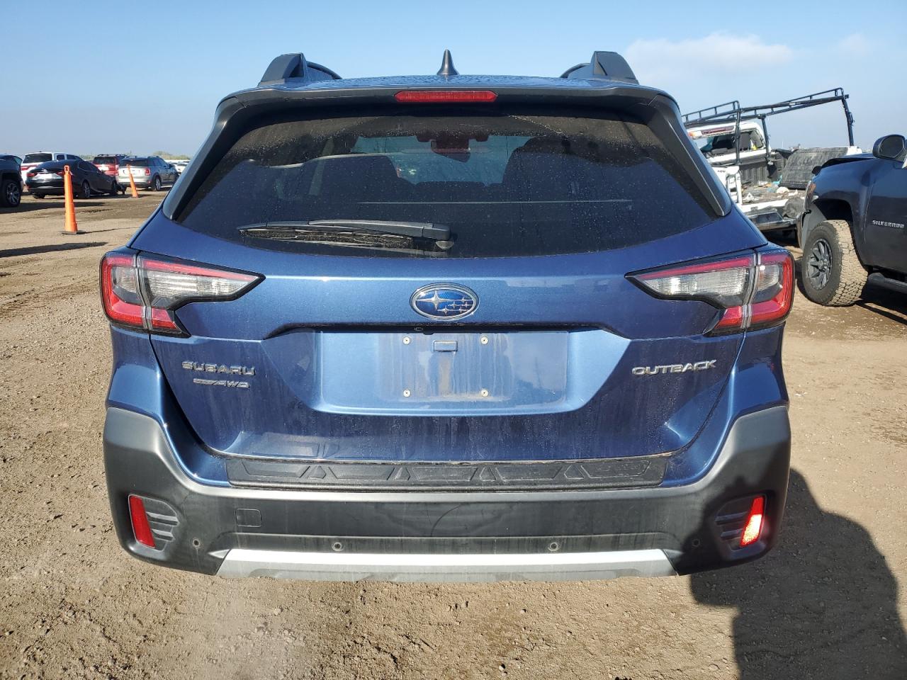 2020 Subaru Outback Limited Blue vin: 4S4BTANC2L3255448