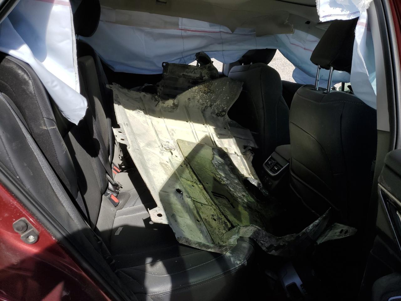 2024 Subaru Outback Красный vin: 4S4BTANC2R3106062