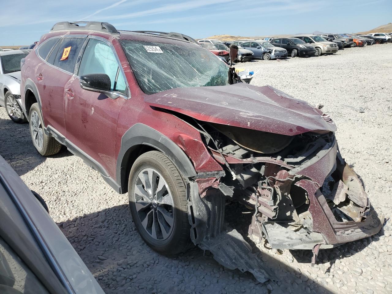 2024 Subaru Outback Красный vin: 4S4BTANC2R3106062