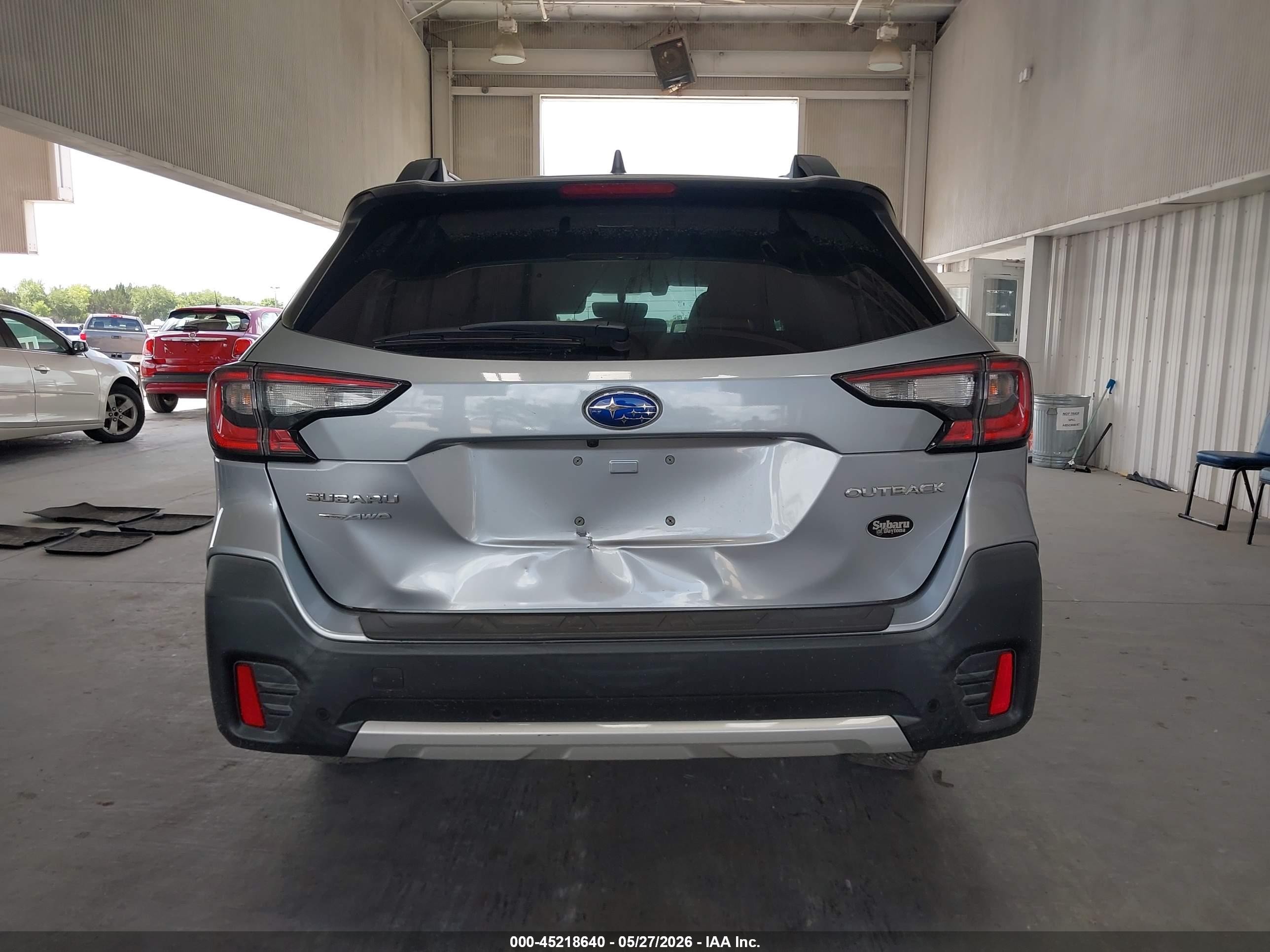 2020 Subaru Outback Limited Серебряный vin: 4S4BTANC4L3187511