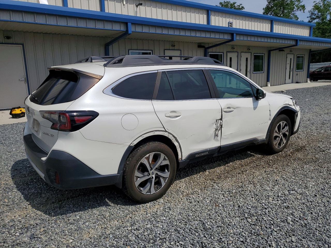 2021 Subaru Outback Limited White vin: 4S4BTANC4M3213820