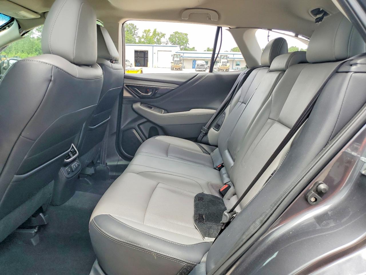 2021 Subaru Outback Limited Gray vin: 4S4BTANC5M3130199