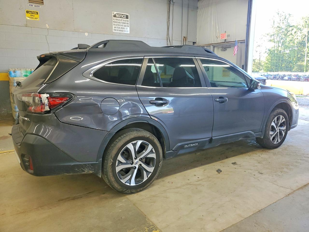 2022 Subaru Outback Limited Gray vin: 4S4BTANC5N3205047