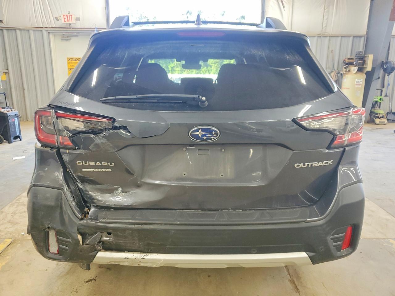 2022 Subaru Outback Limited Gray vin: 4S4BTANC5N3205047