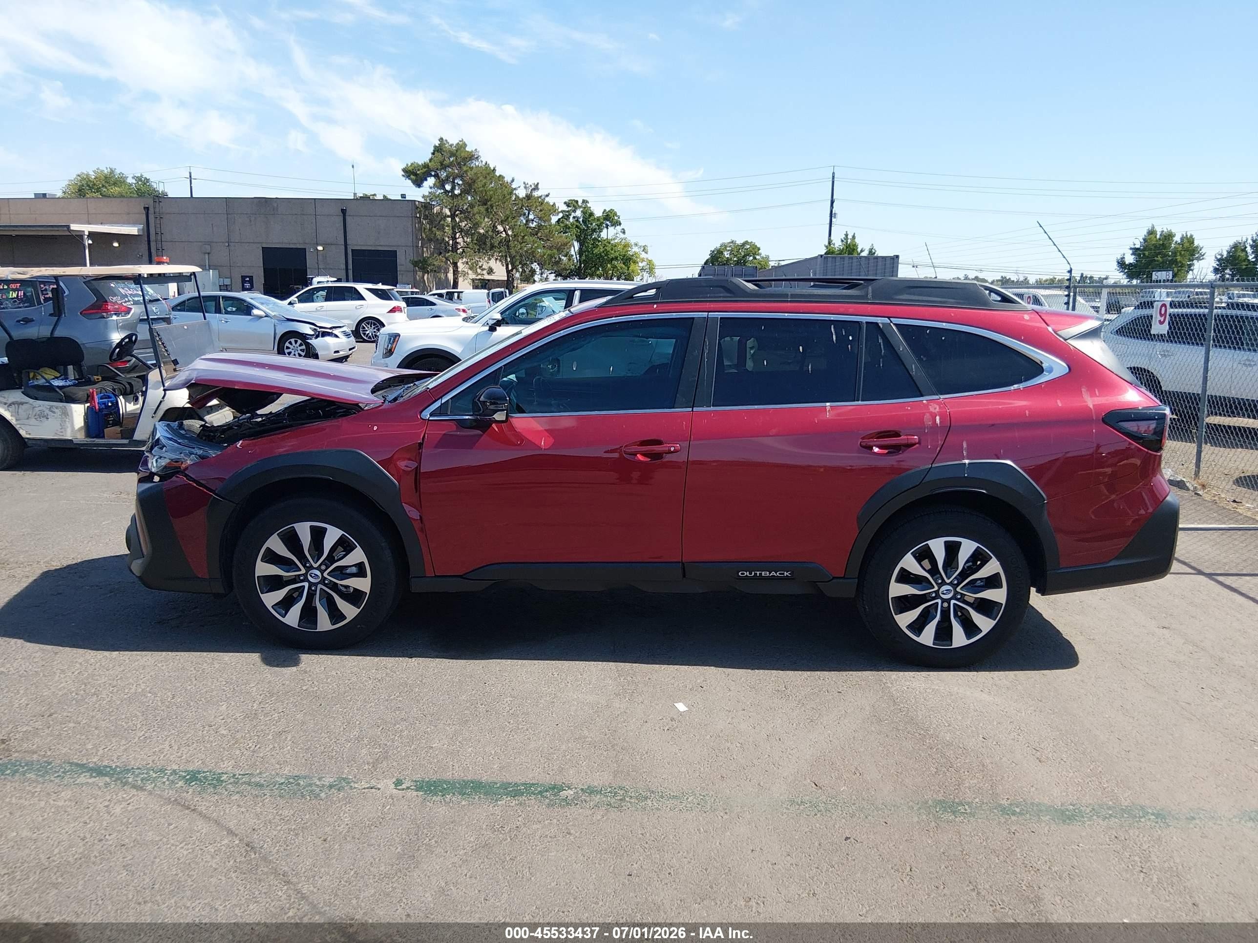 2023 Subaru Outback Limited Red vin: 4S4BTANC5P3159237