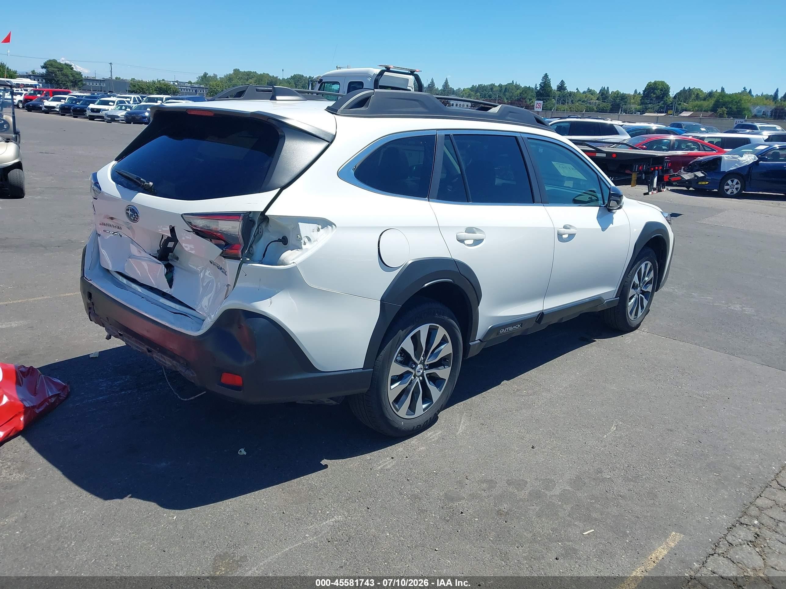 2024 Subaru Outback Limited White vin: 4S4BTANC6R3244378