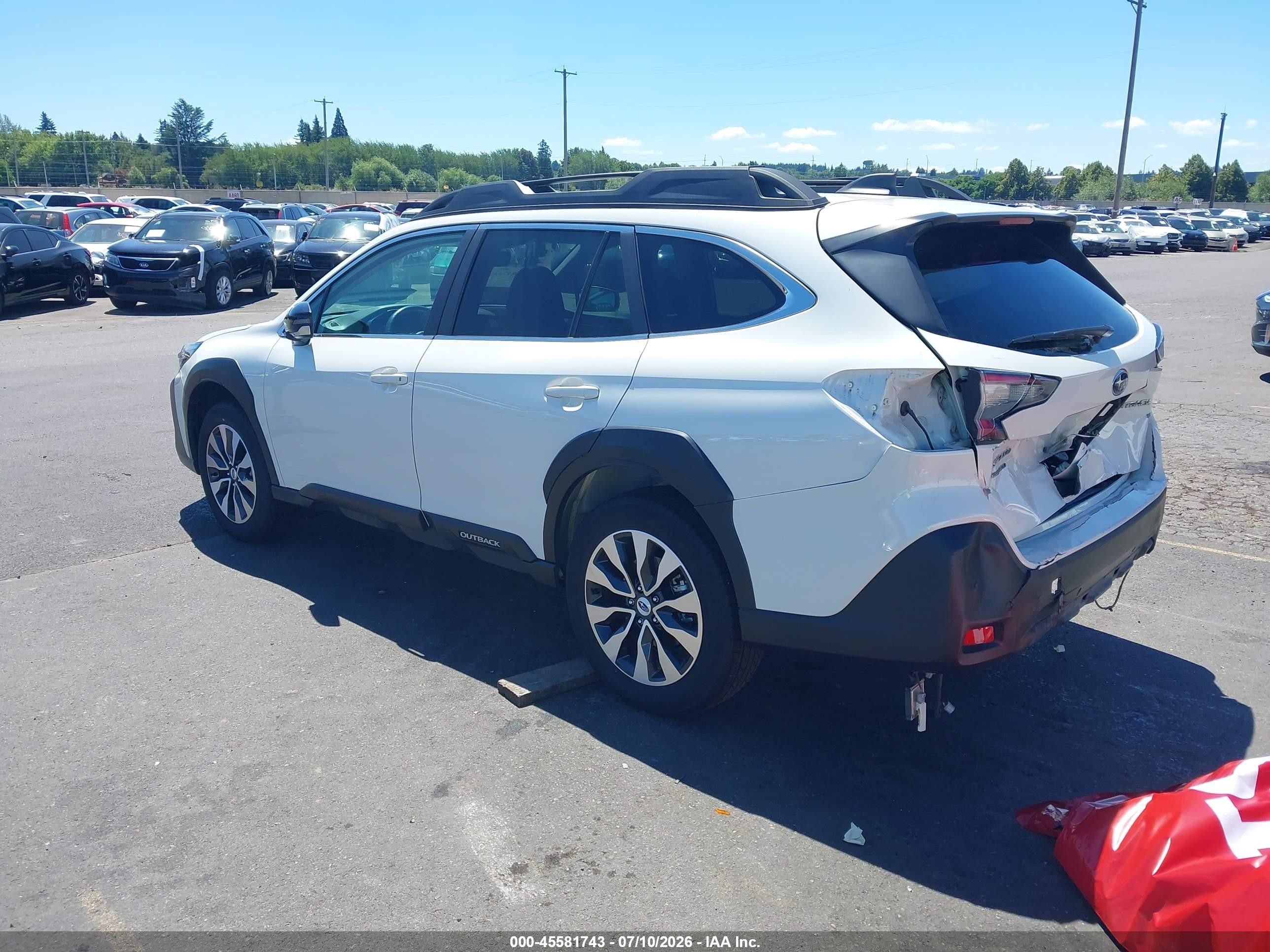 2024 Subaru Outback Limited White vin: 4S4BTANC6R3244378