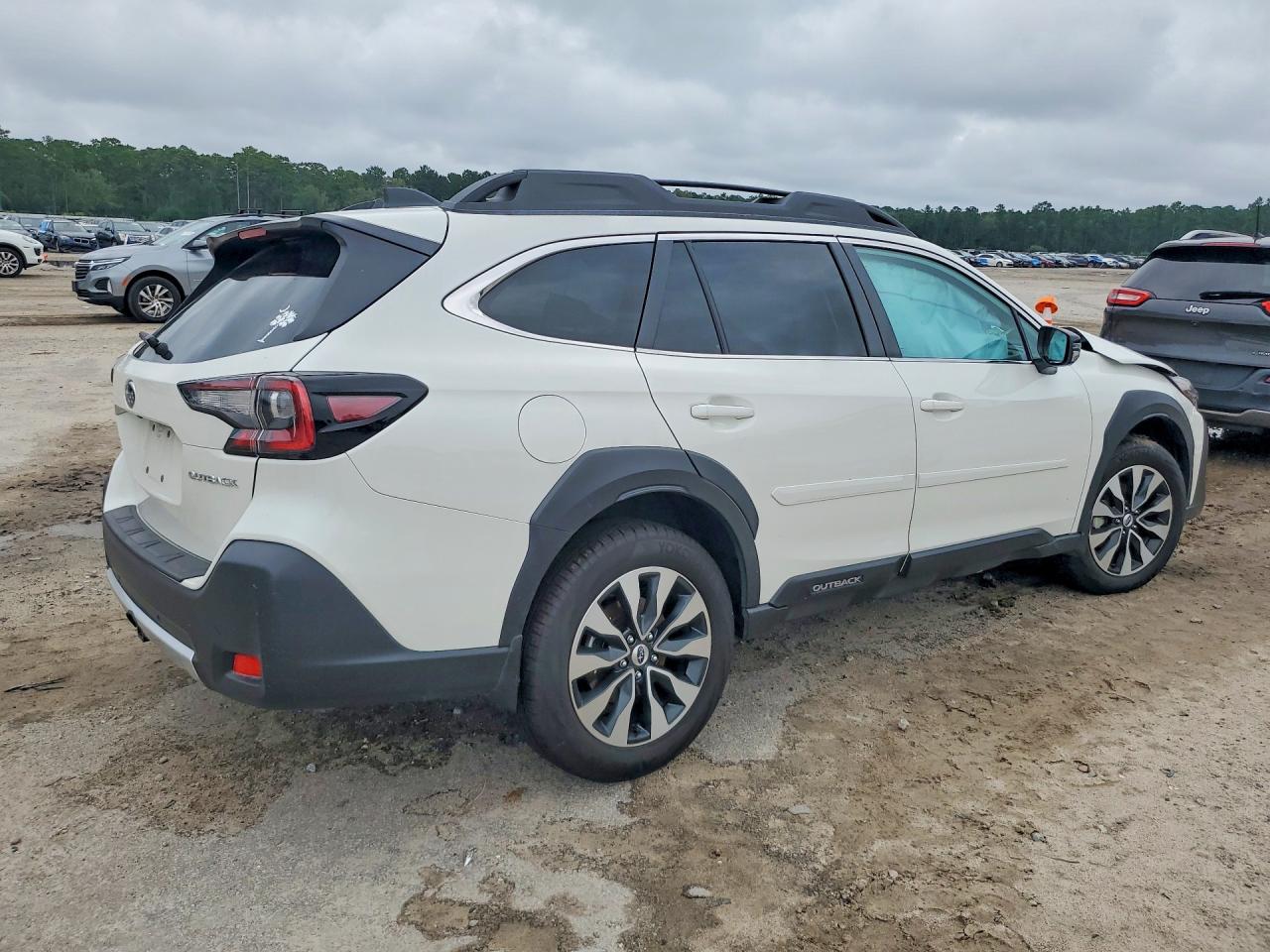 2025 Subaru Outback Limited White vin: 4S4BTANC6S3215808
