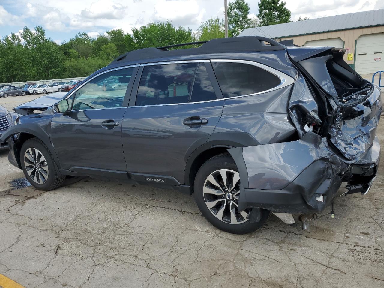 2025 Subaru Outback Limited Серый vin: 4S4BTANC7S3233282