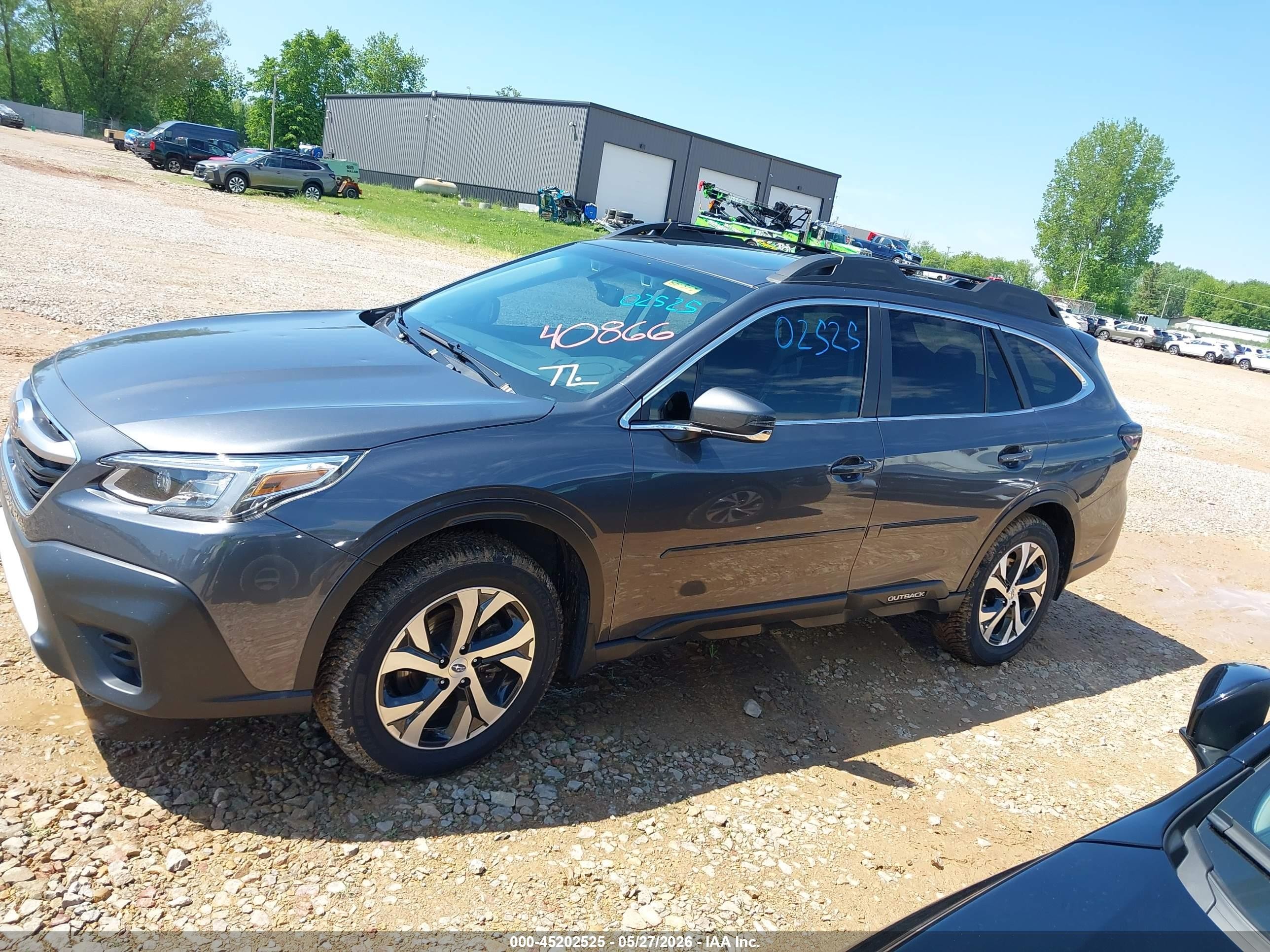 2021 Subaru Outback Limited Gray vin: 4S4BTANC8M3157977