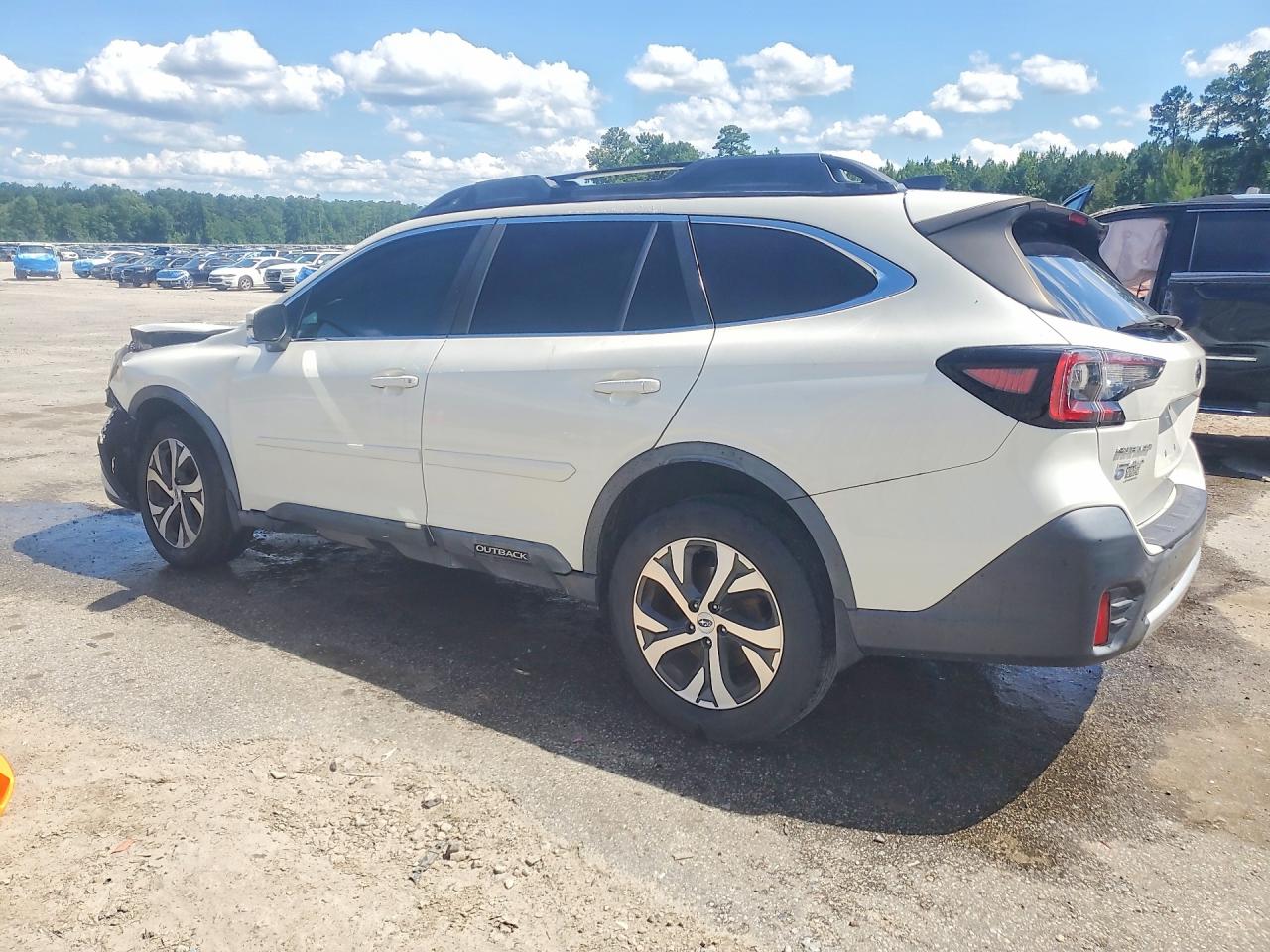 2021 Subaru Outback Limited White vin: 4S4BTANC9M3173668
