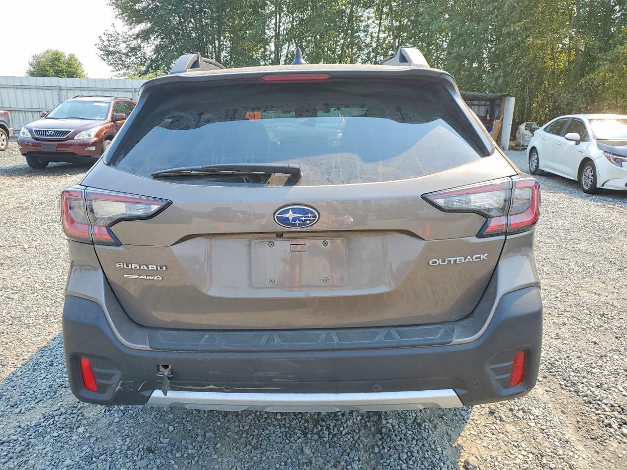 2021 Subaru Outback Limited Brown vin: 4S4BTANC9M3186968