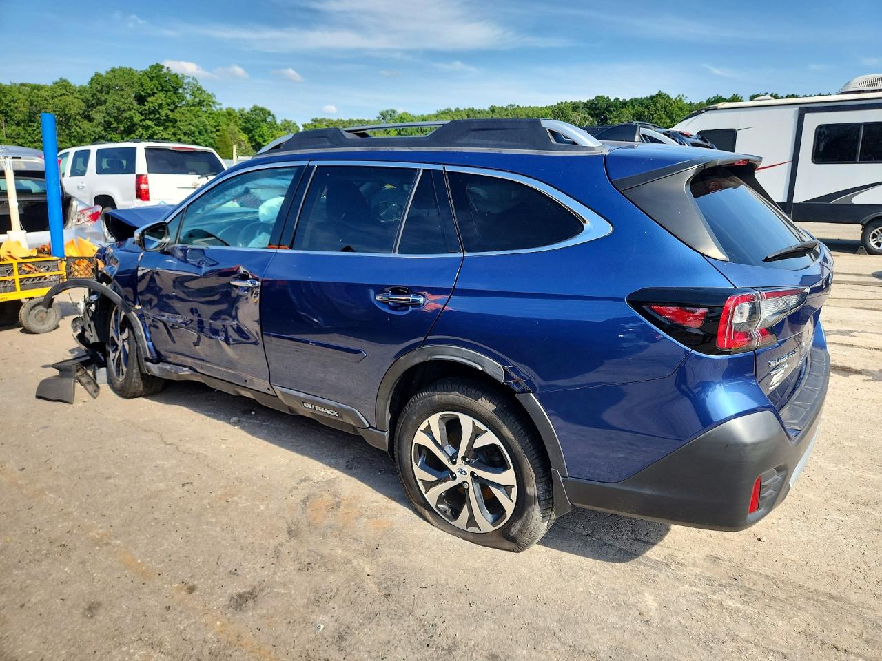 2020 Subaru Outback Touring Blue vin: 4S4BTAPC1L3152521