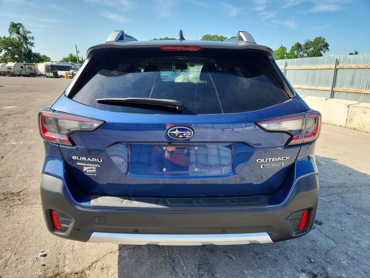 2020 Subaru Outback Touring Blue vin: 4S4BTAPC1L3152521