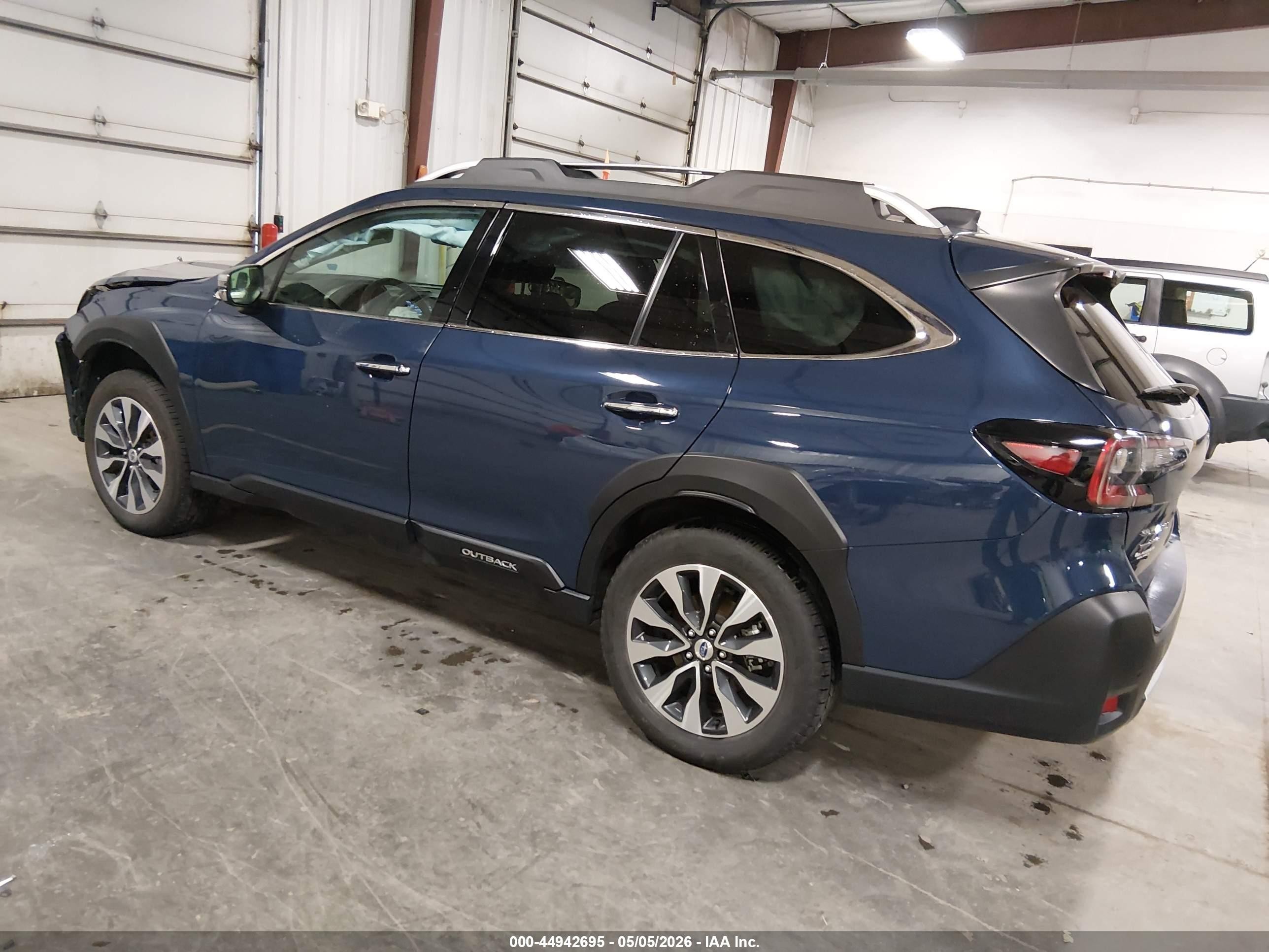 2024 Subaru Outback Touring Blue vin: 4S4BTAPC1R3189478
