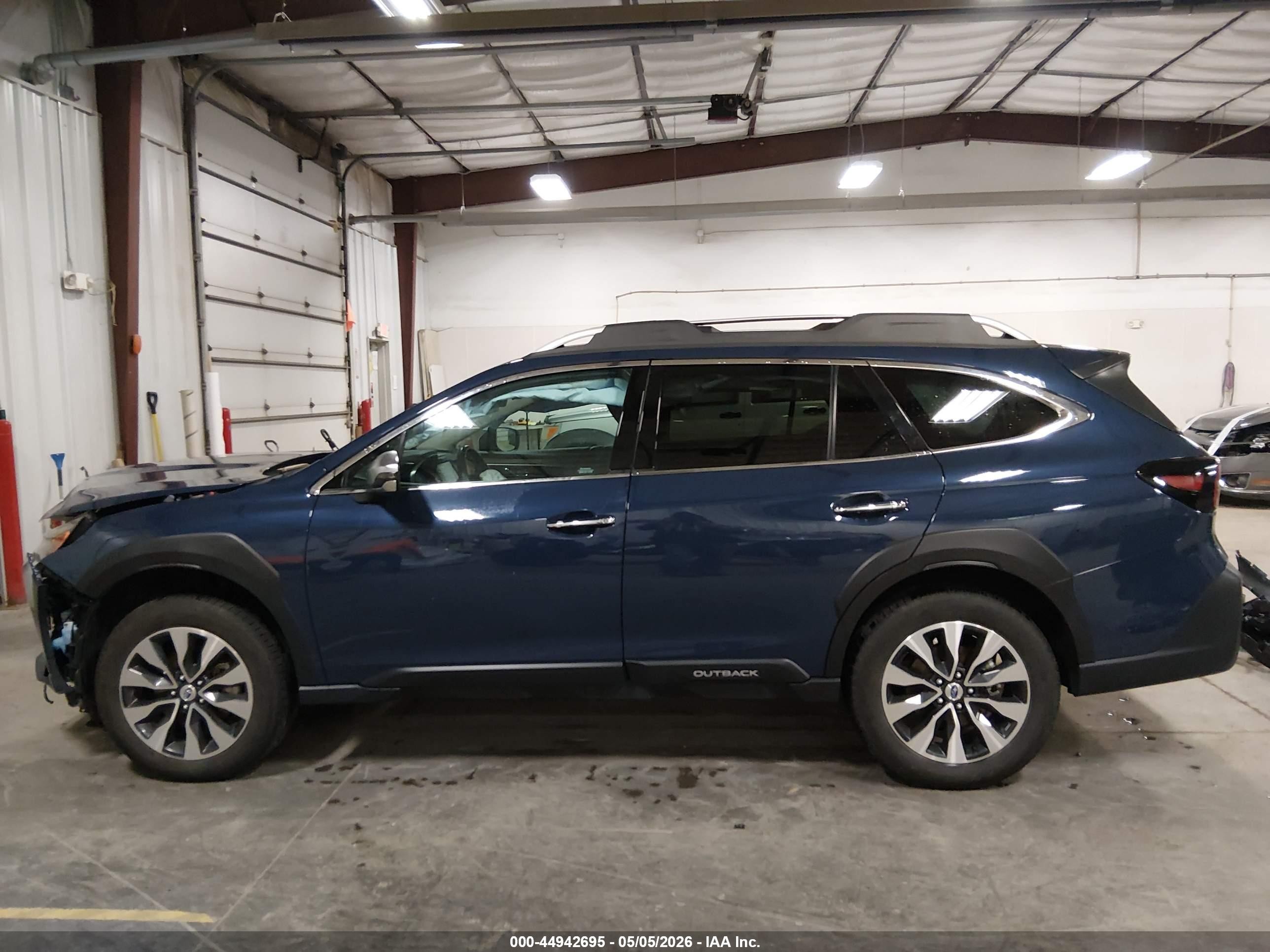 2024 Subaru Outback Touring Blue vin: 4S4BTAPC1R3189478
