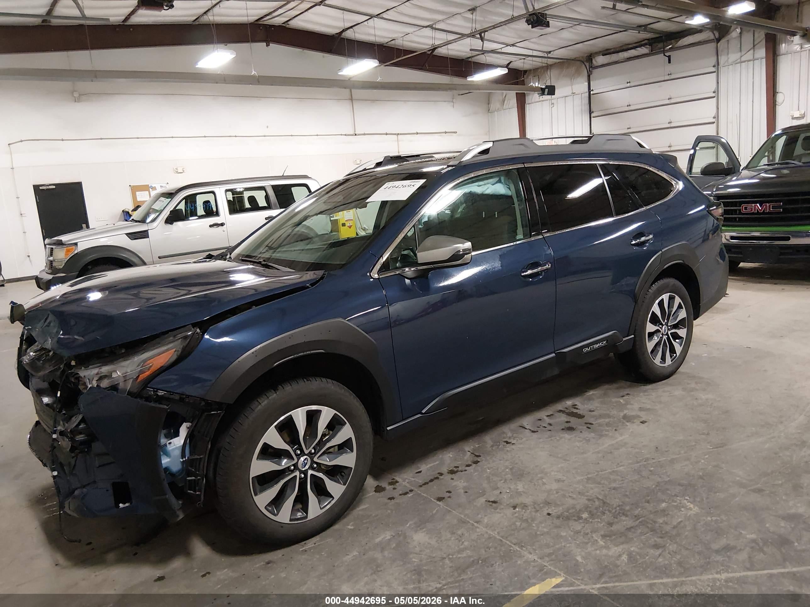 2024 Subaru Outback Touring Blue vin: 4S4BTAPC1R3189478