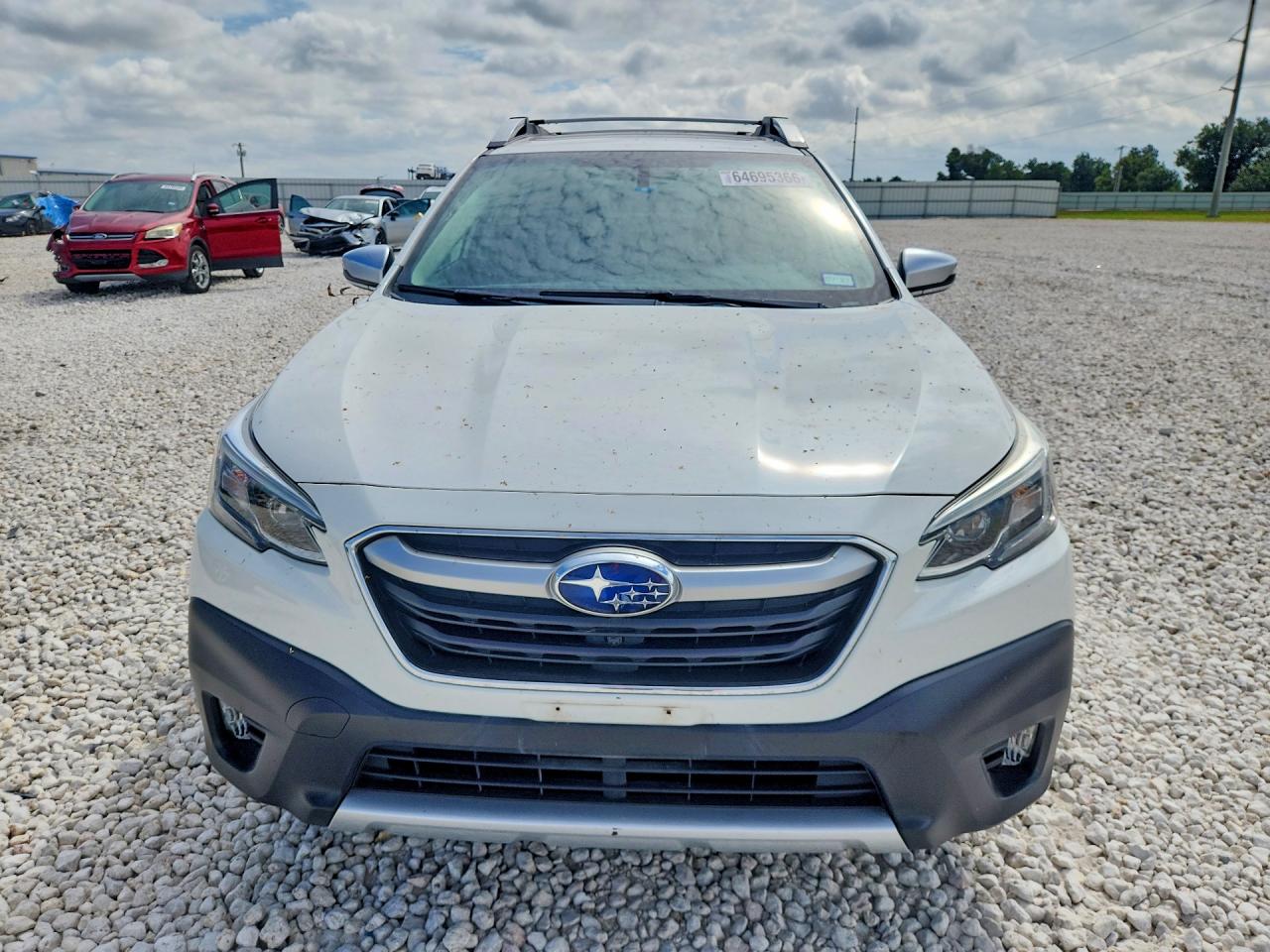 2020 Subaru Outback Touring White vin: 4S4BTAPC5L3235224