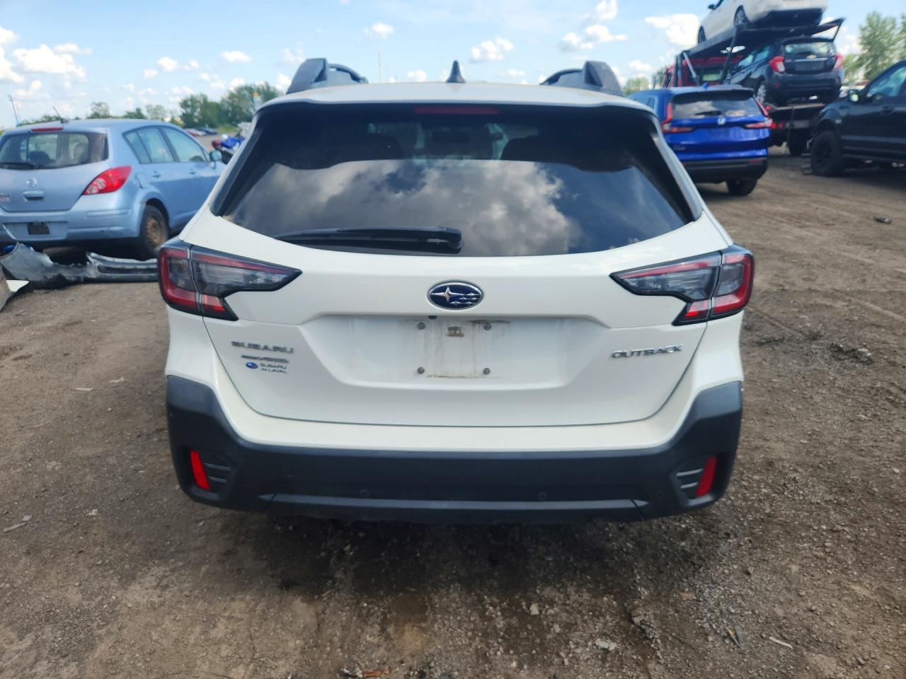 2020 Subaru Outback Touring White vin: 4S4BTDDC0L3152452